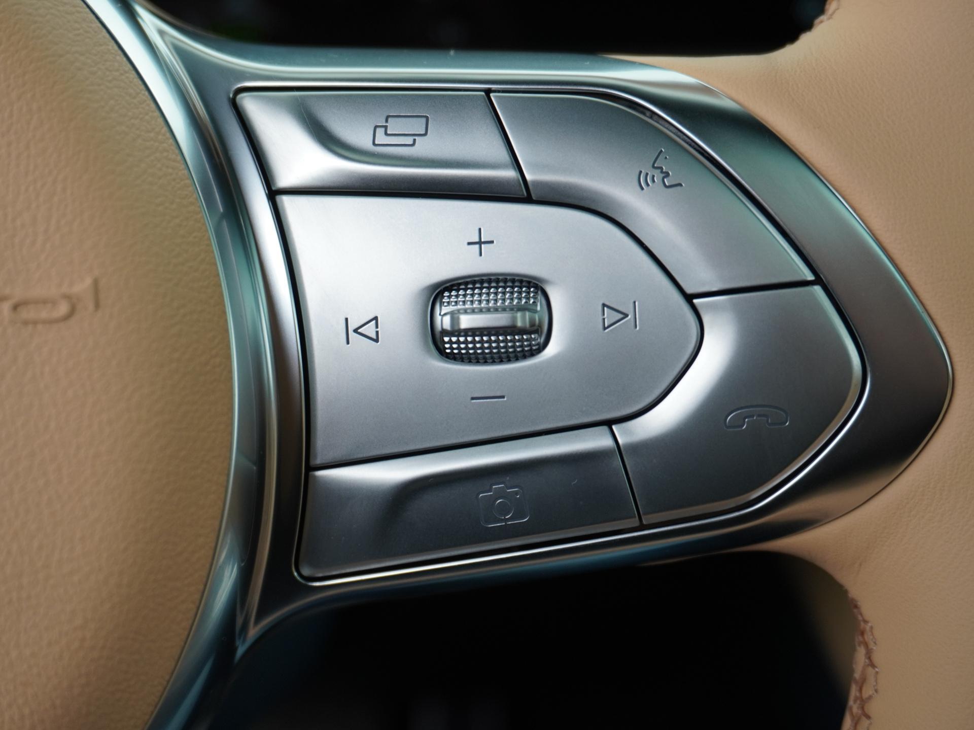 VOYAH Free Business Edition 4WD 106 kWh 32