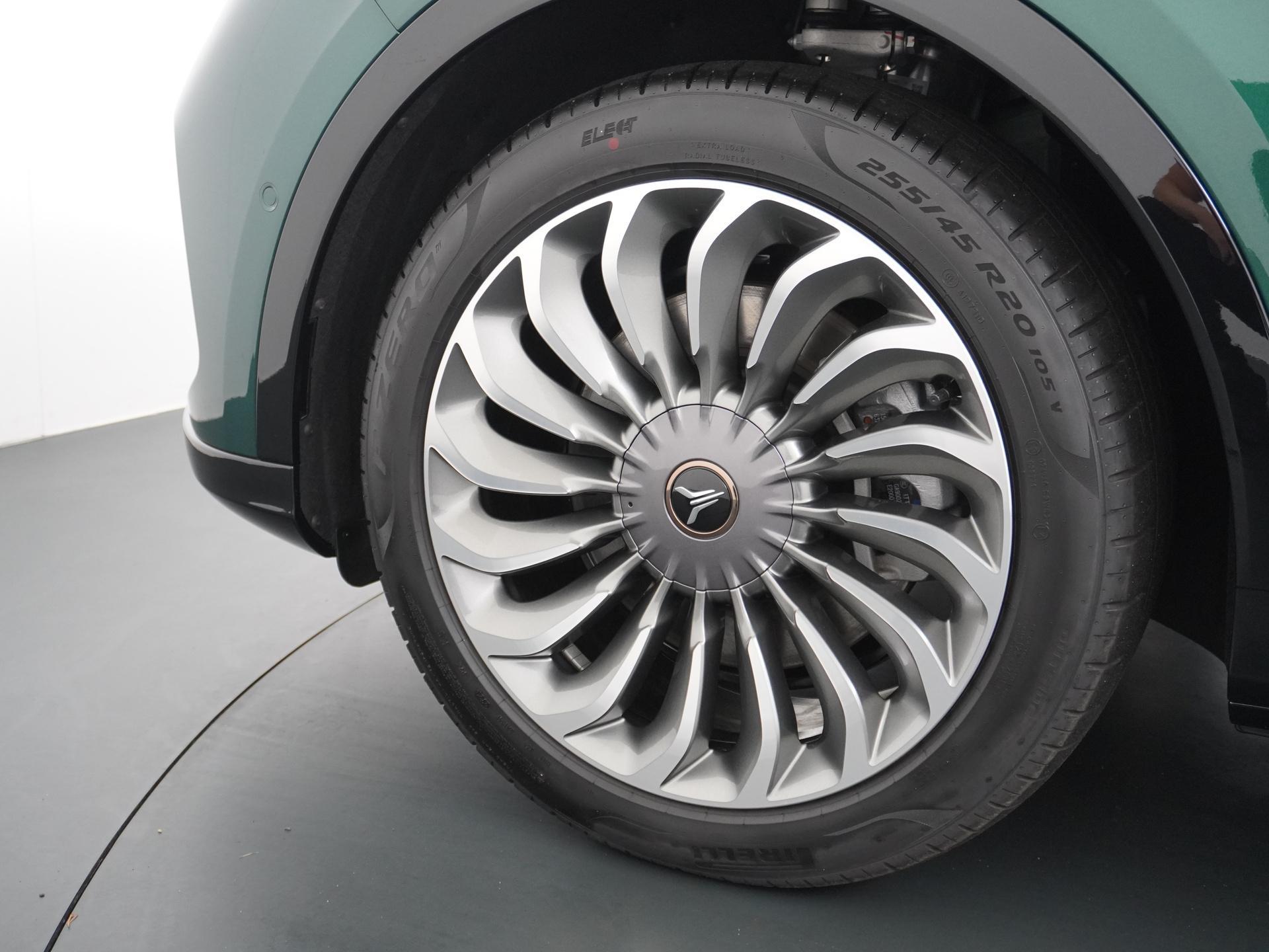 VOYAH Free Business Edition 4WD 106 kWh 14