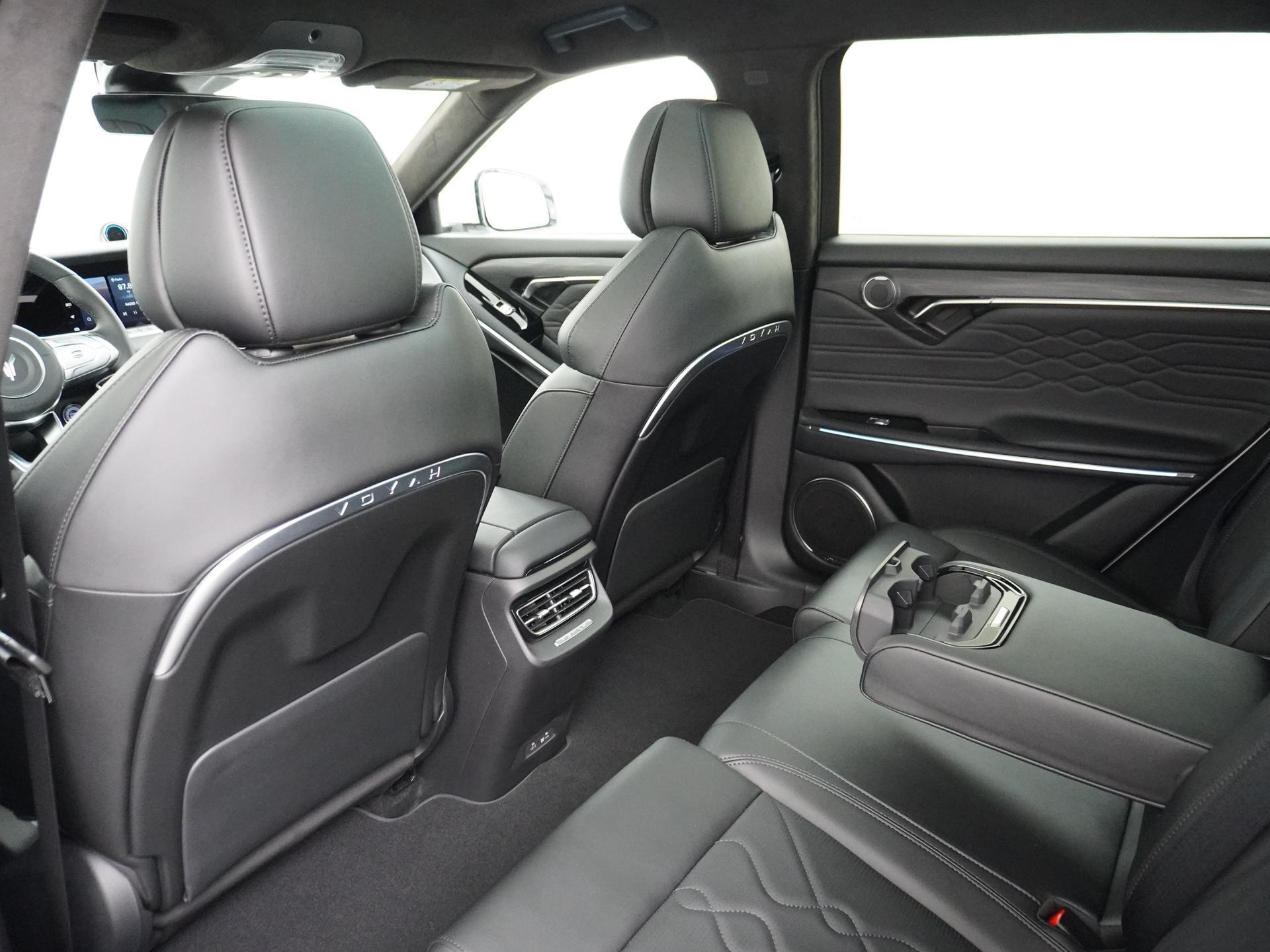 VOYAH Free Business Edition 4WD 106 kWh 23