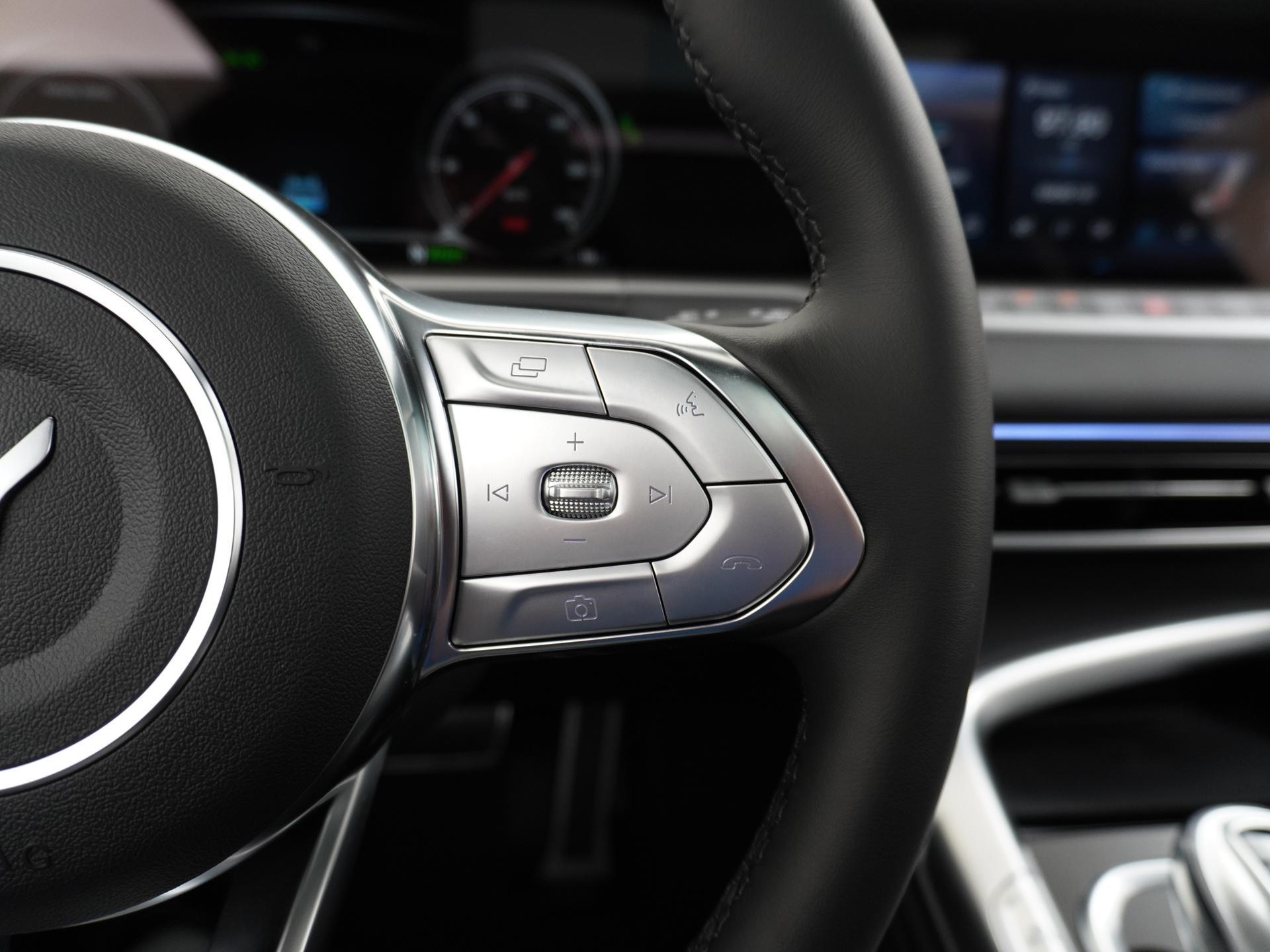 VOYAH Free Business Edition 4WD 106 kWh 33