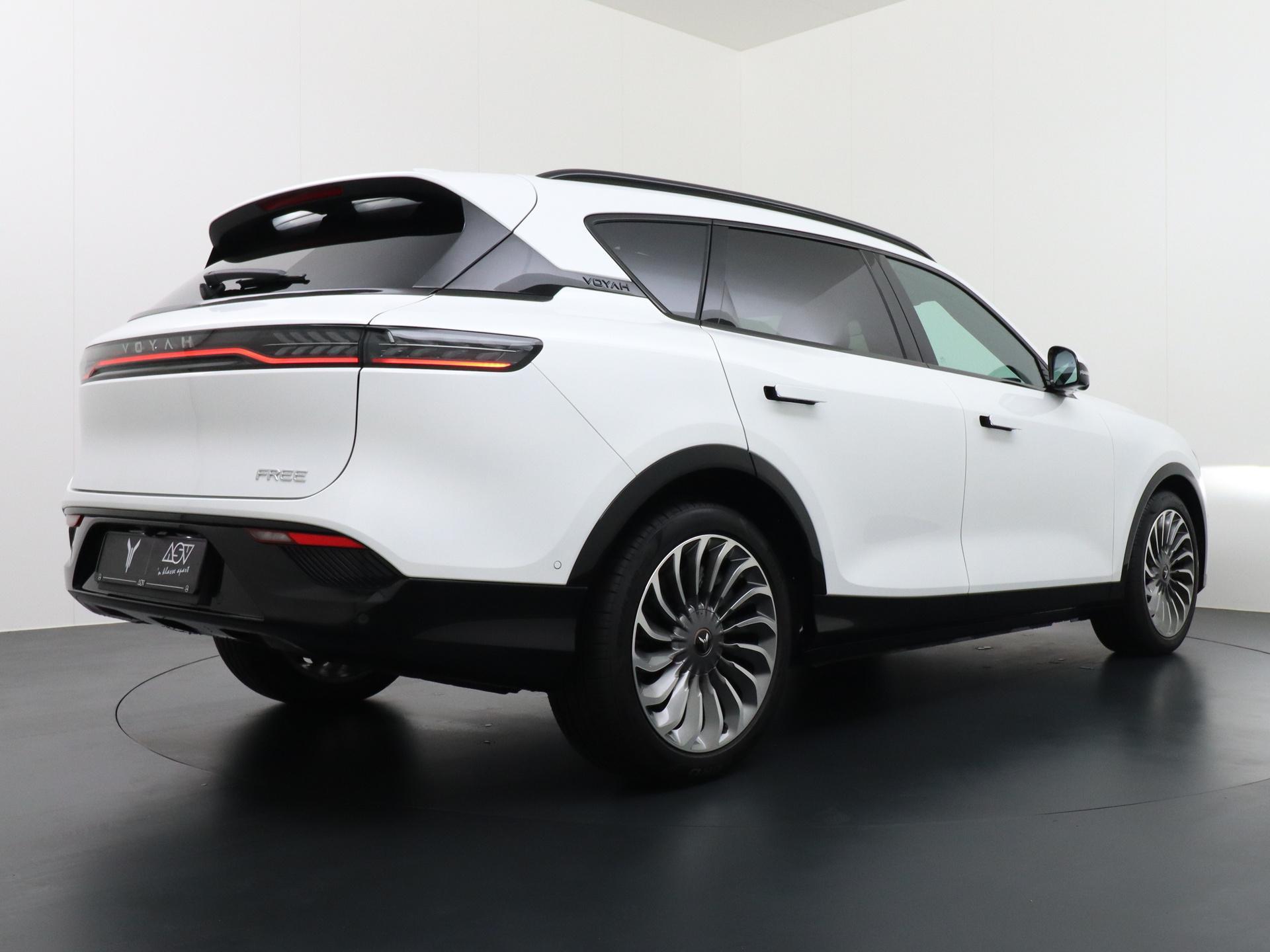 VOYAH Free Business Edition 4WD 106 kWh 4