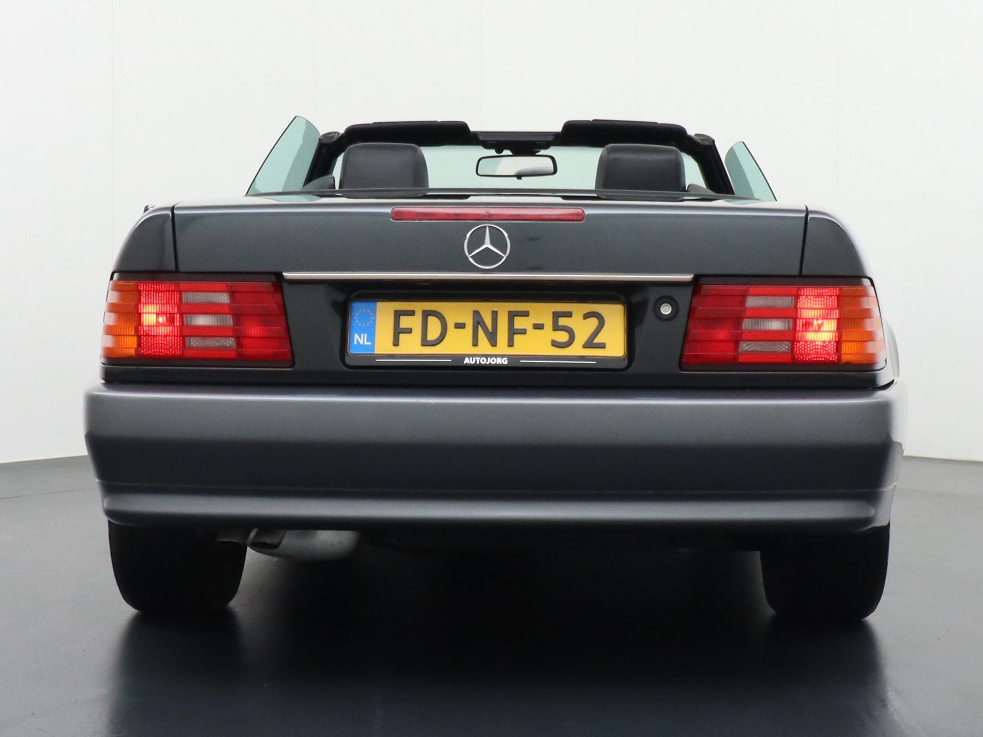 Mercedes-Benz SL 300 SL 20