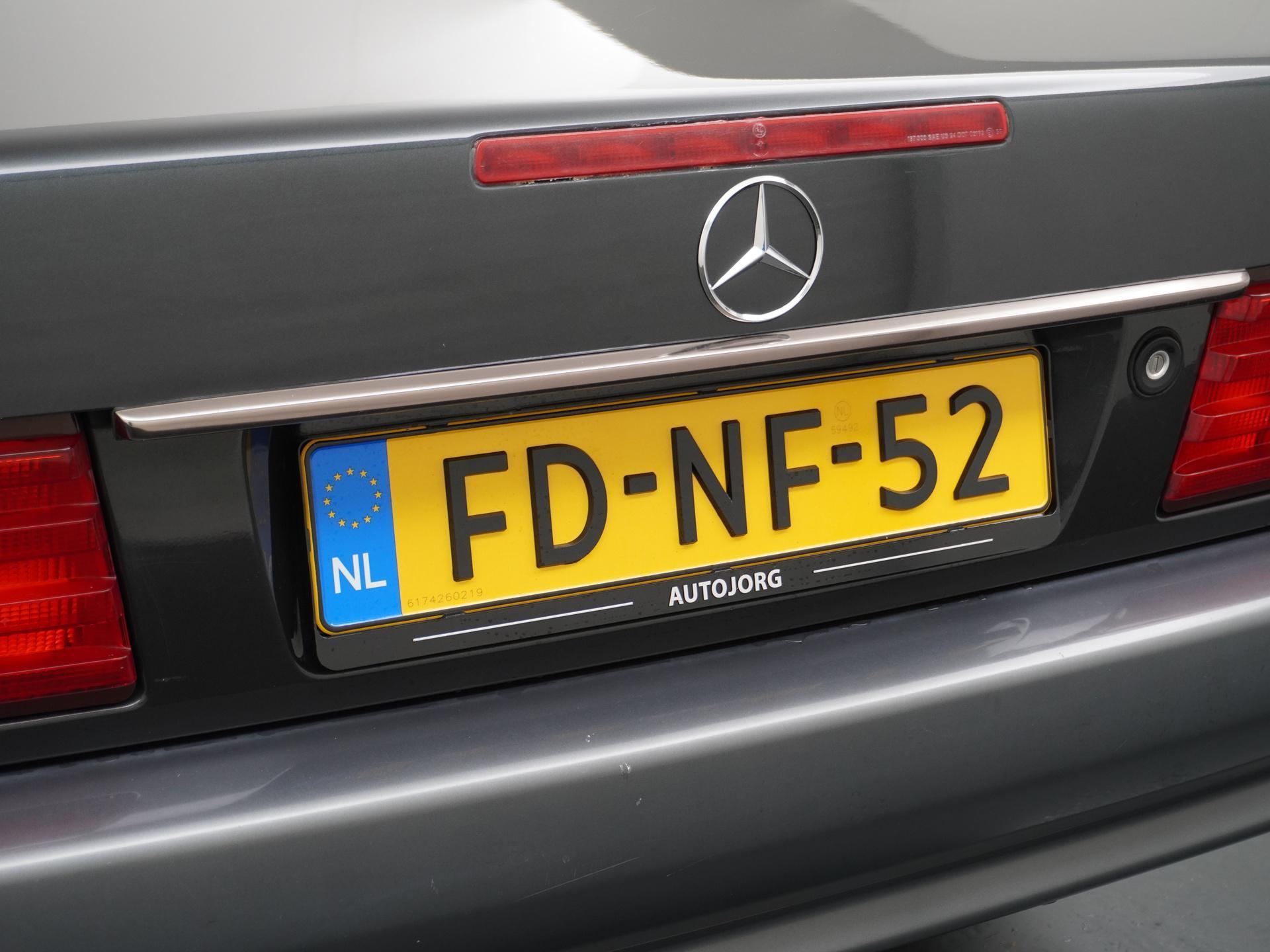 Mercedes-Benz SL 300 SL 5