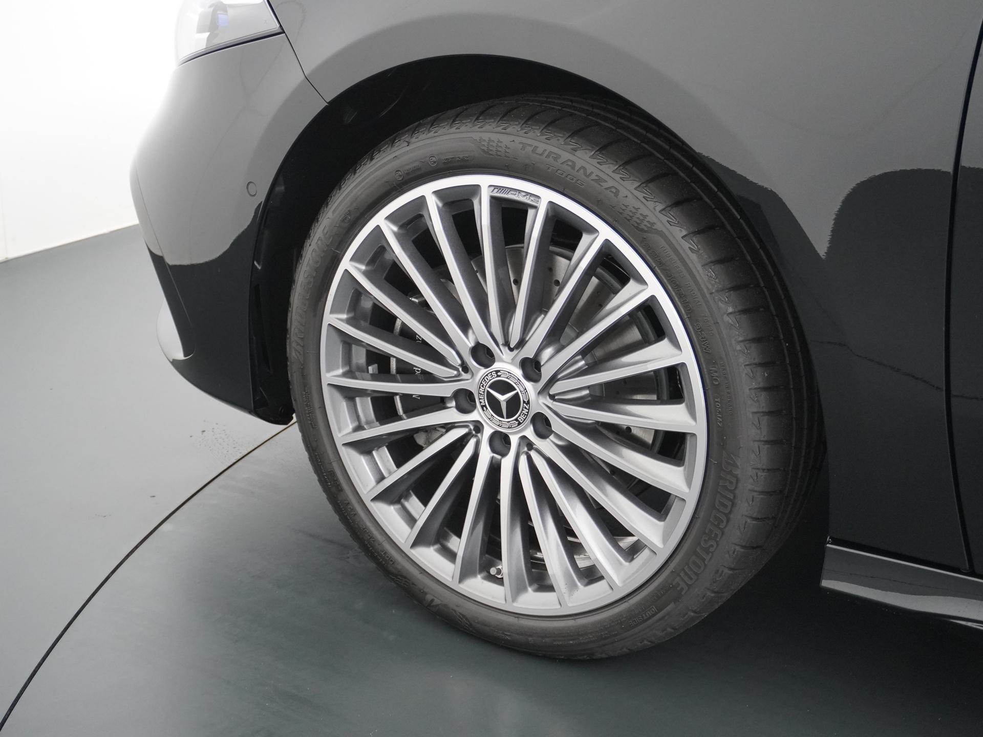 Mercedes-Benz A-Klasse 250 e Star Edition AMG Line 16