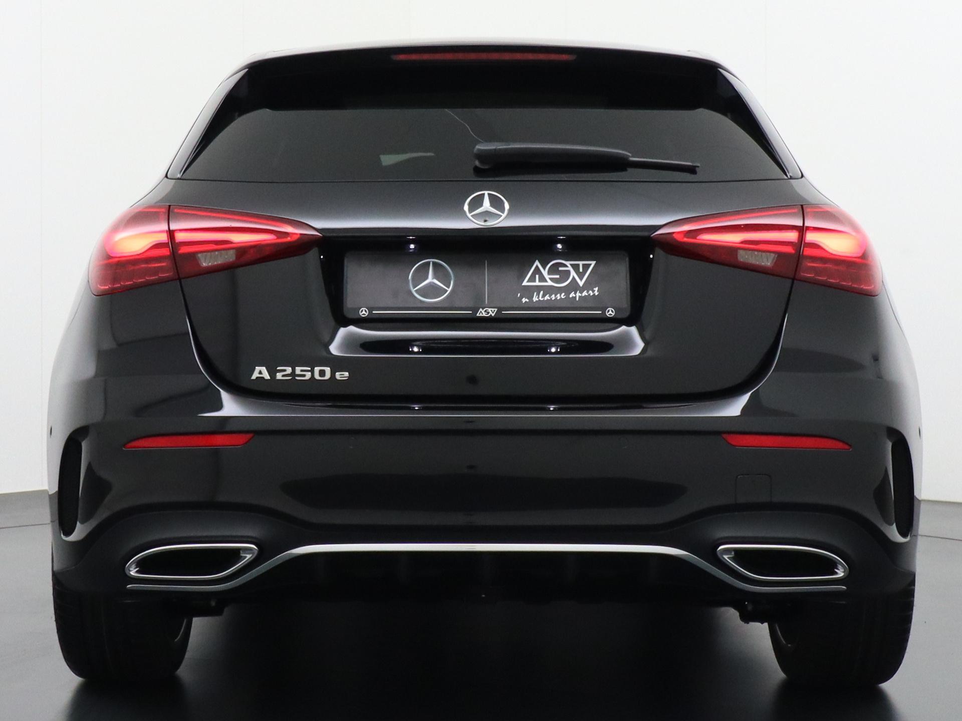 Mercedes-Benz A-Klasse 250 e Star Edition AMG Line 6