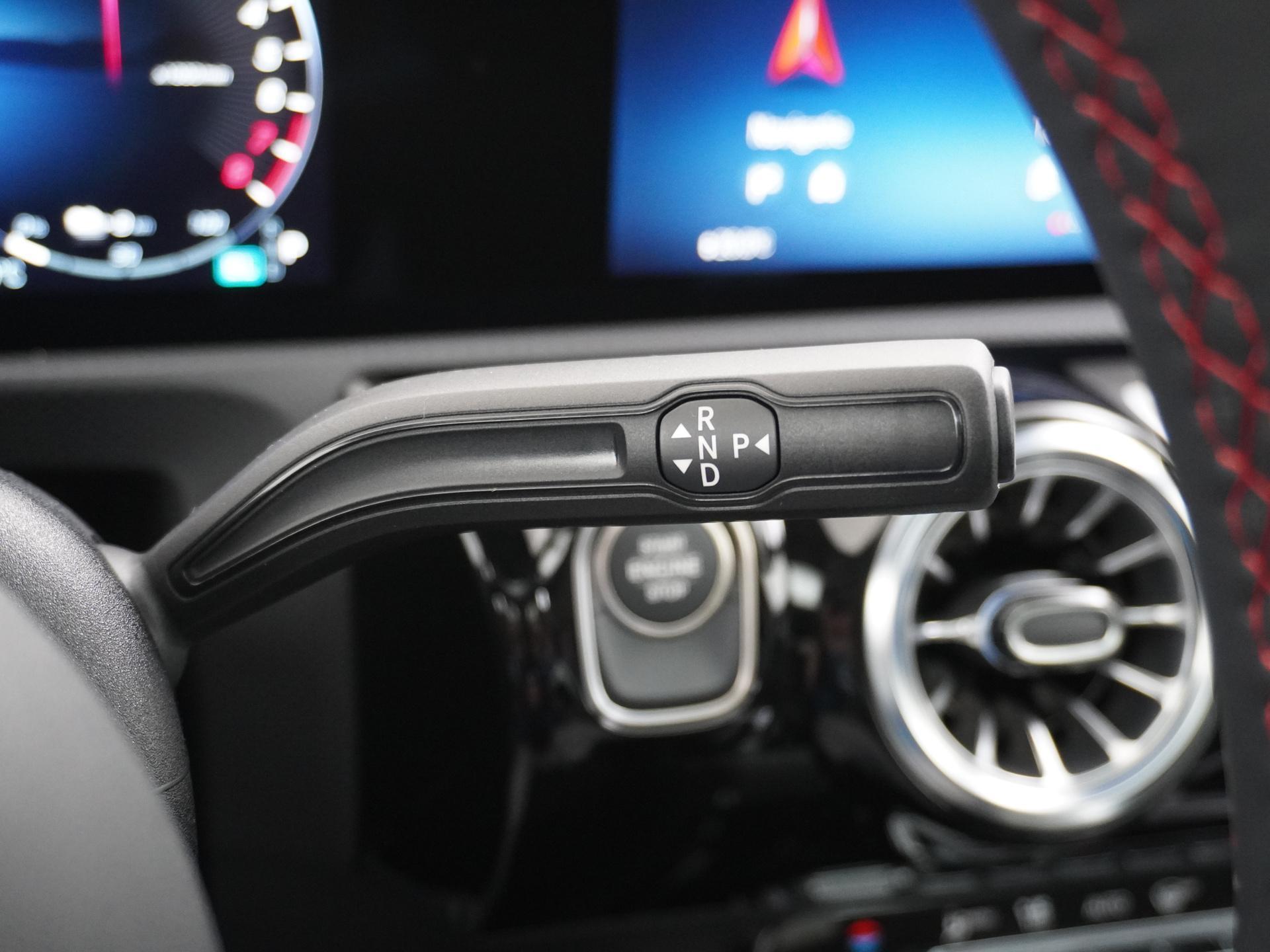 Mercedes-Benz A-Klasse 250 e Star Edition AMG Line 28