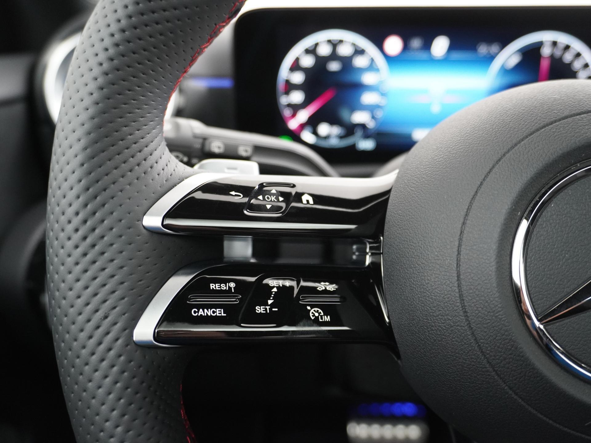 Mercedes-Benz A-Klasse 250 e Star Edition AMG Line 29