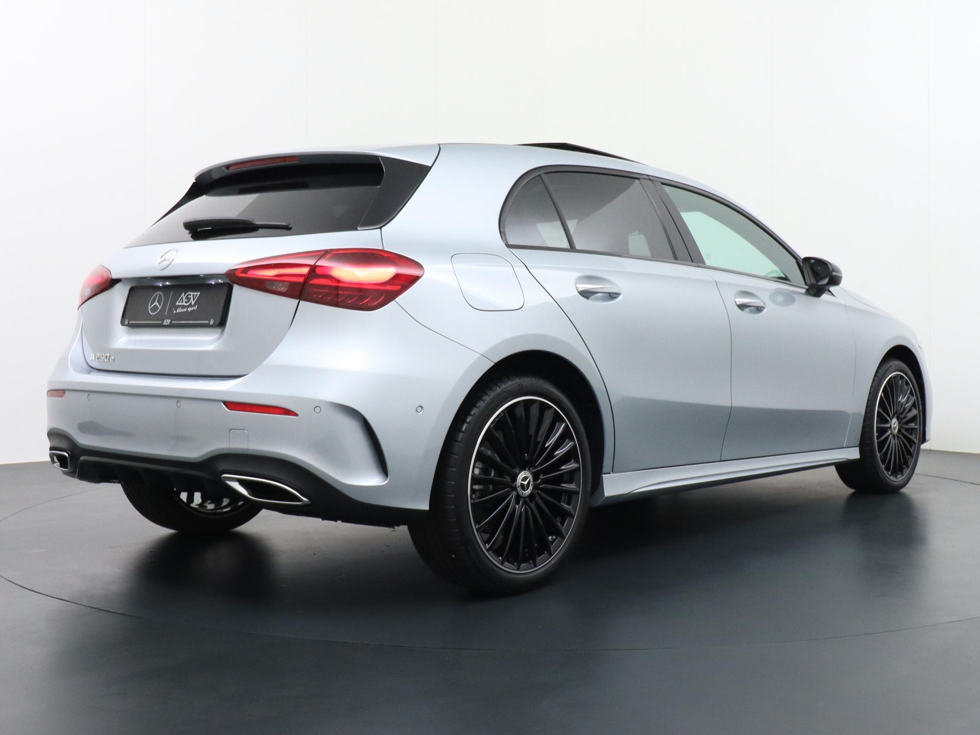 Mercedes-Benz A-Klasse 250 e Star Edition AMG Line 4