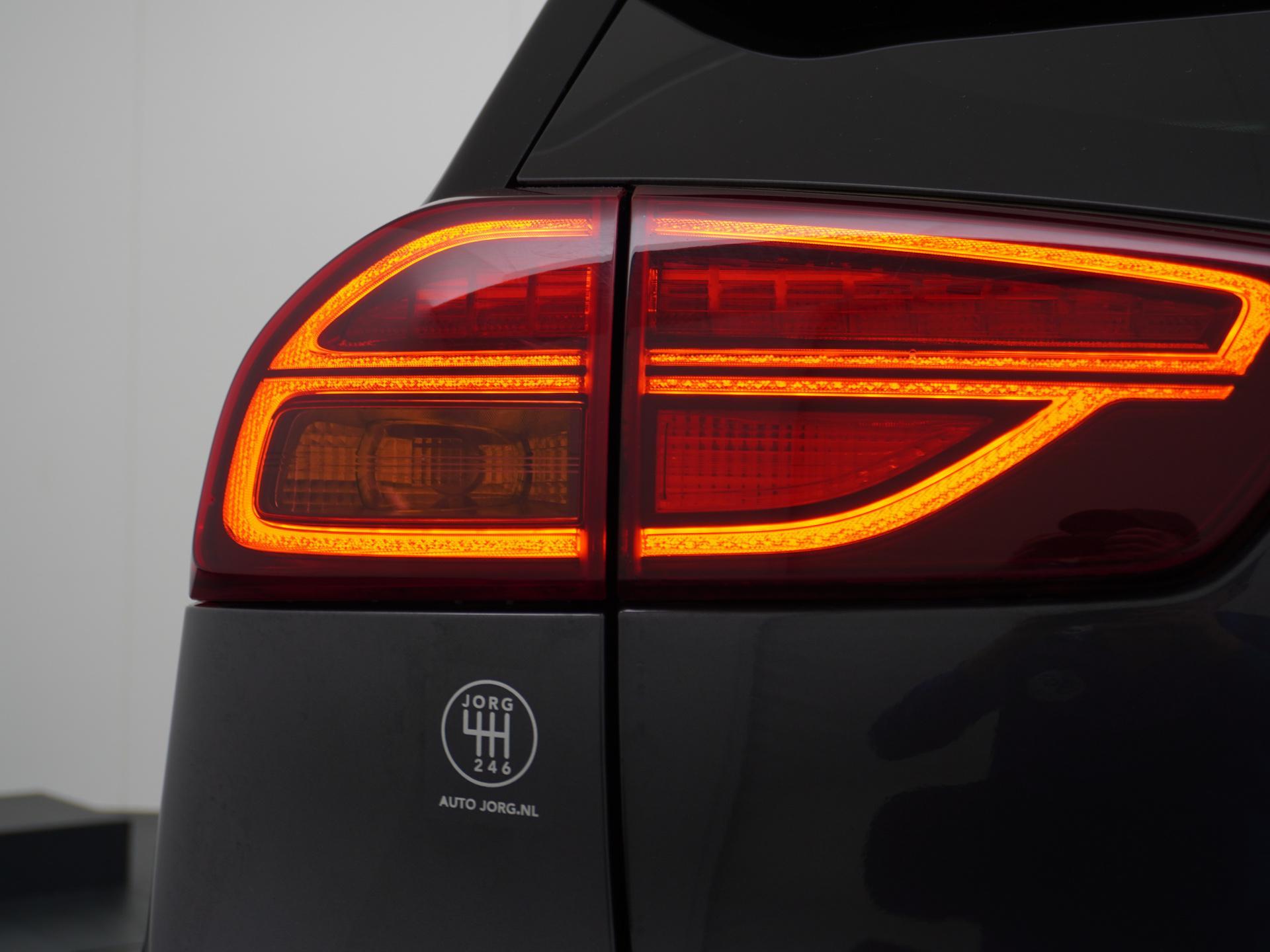 Kia Niro 1.6 GDi Hybrid DynamicPlusLine 15