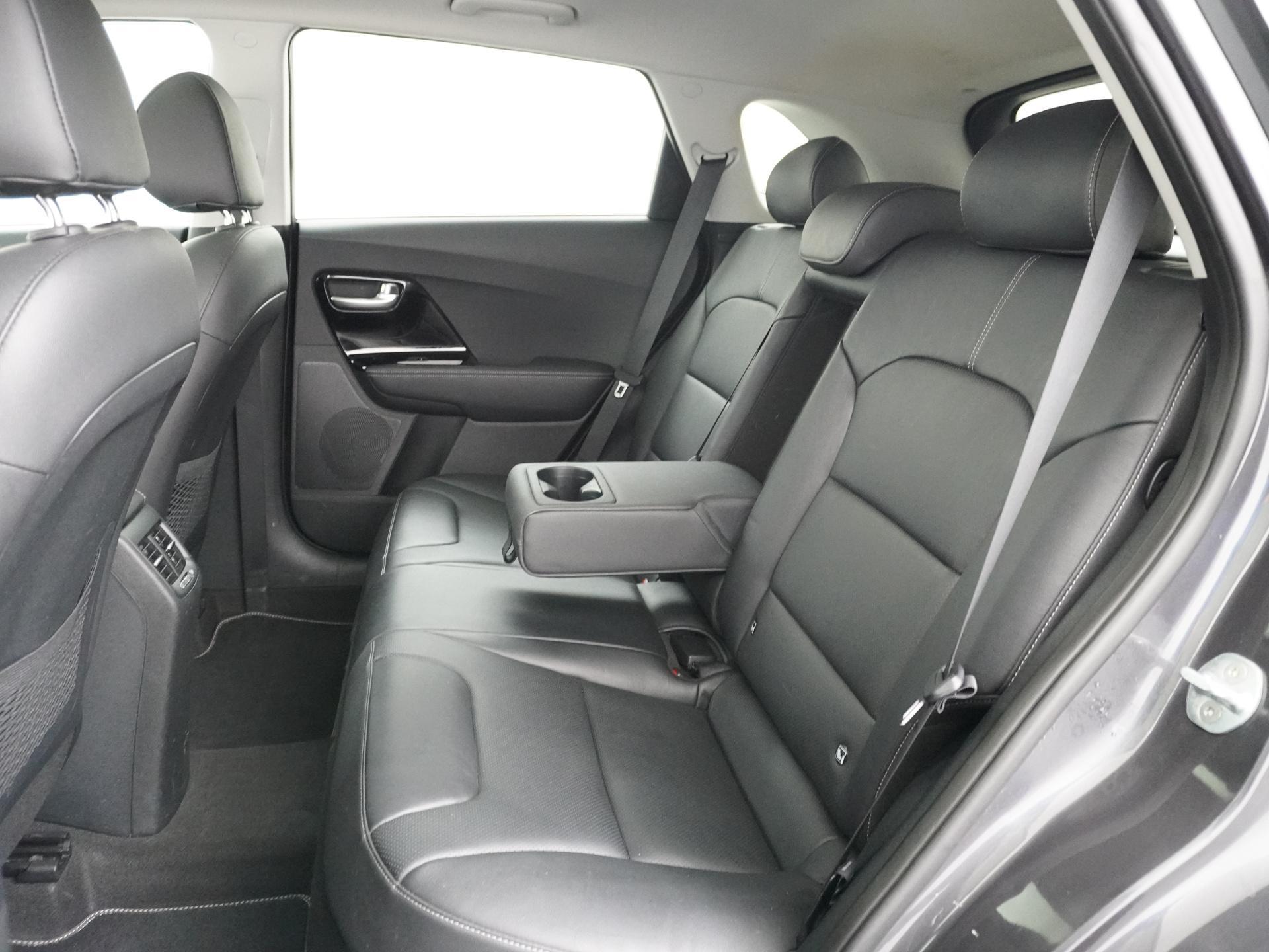 Kia Niro 1.6 GDi Hybrid DynamicPlusLine 21