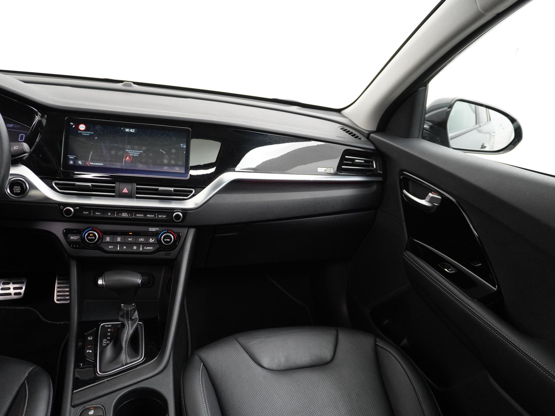 Kia Niro 1.6 GDi Hybrid DynamicPlusLine 23