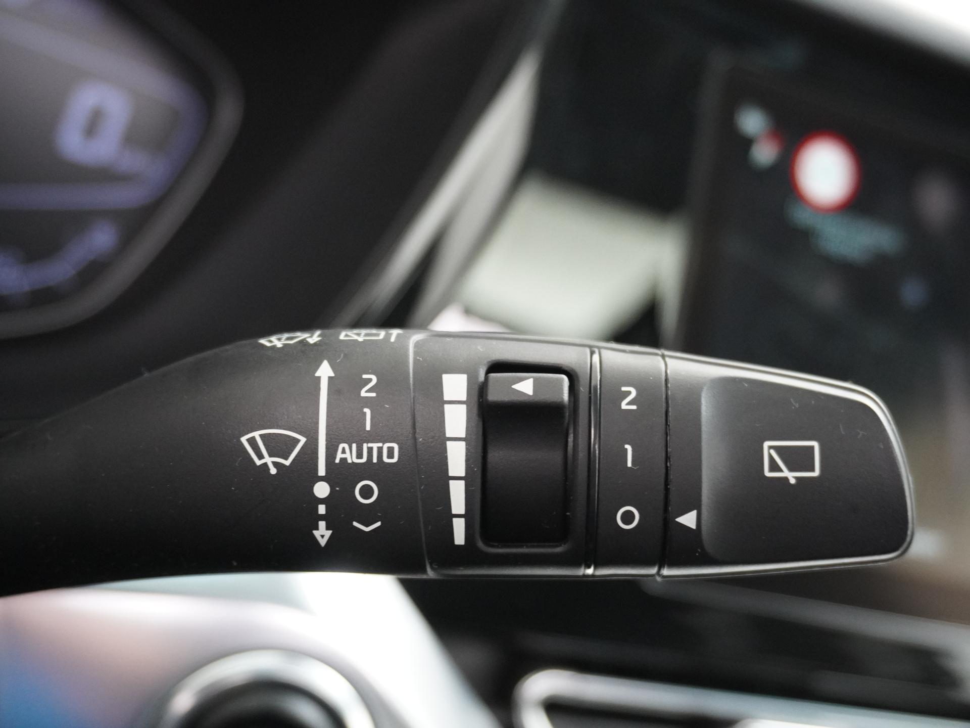 Kia Niro 1.6 GDi Hybrid DynamicPlusLine 25