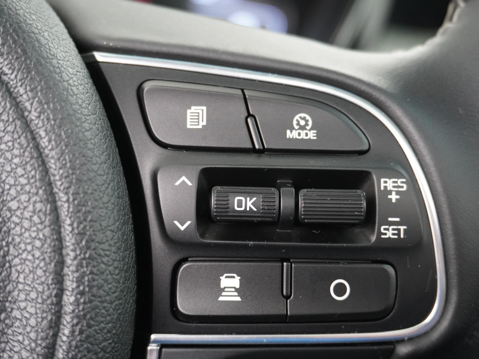 Kia Niro 1.6 GDi Hybrid DynamicPlusLine 28