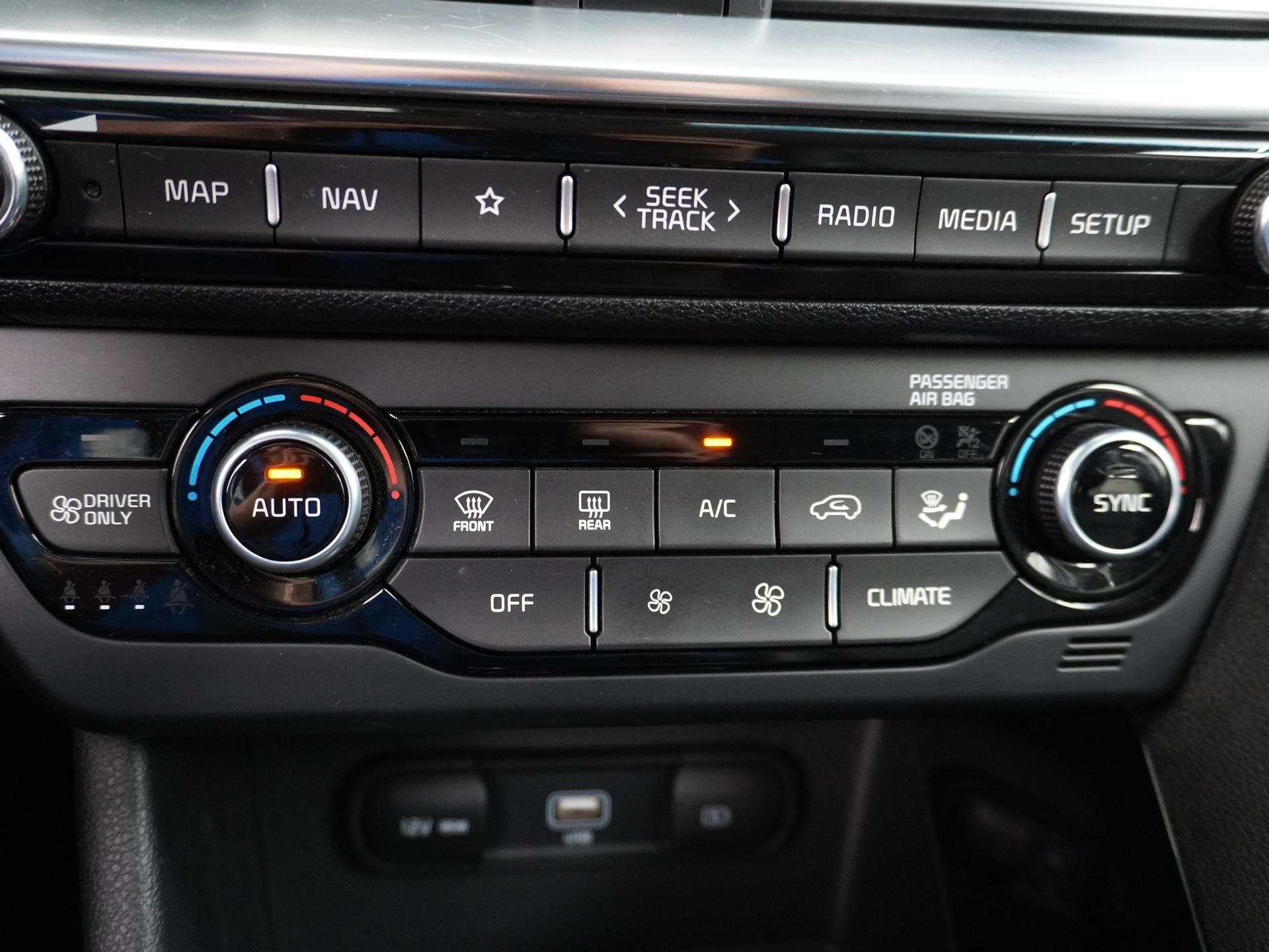 Kia Niro 1.6 GDi Hybrid DynamicPlusLine 36