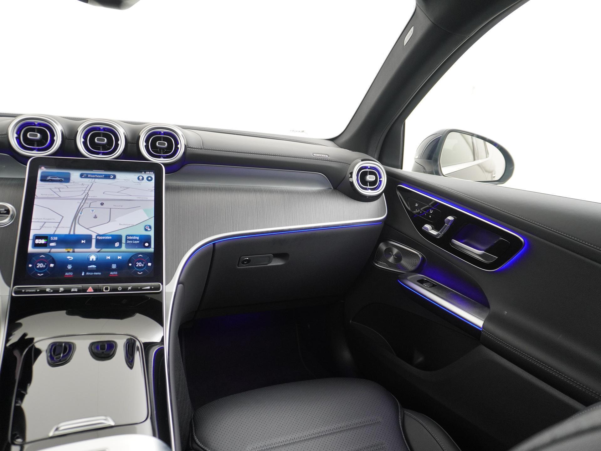 Mercedes-Benz GLC-klasse 400e 4MATIC AMG Line 30