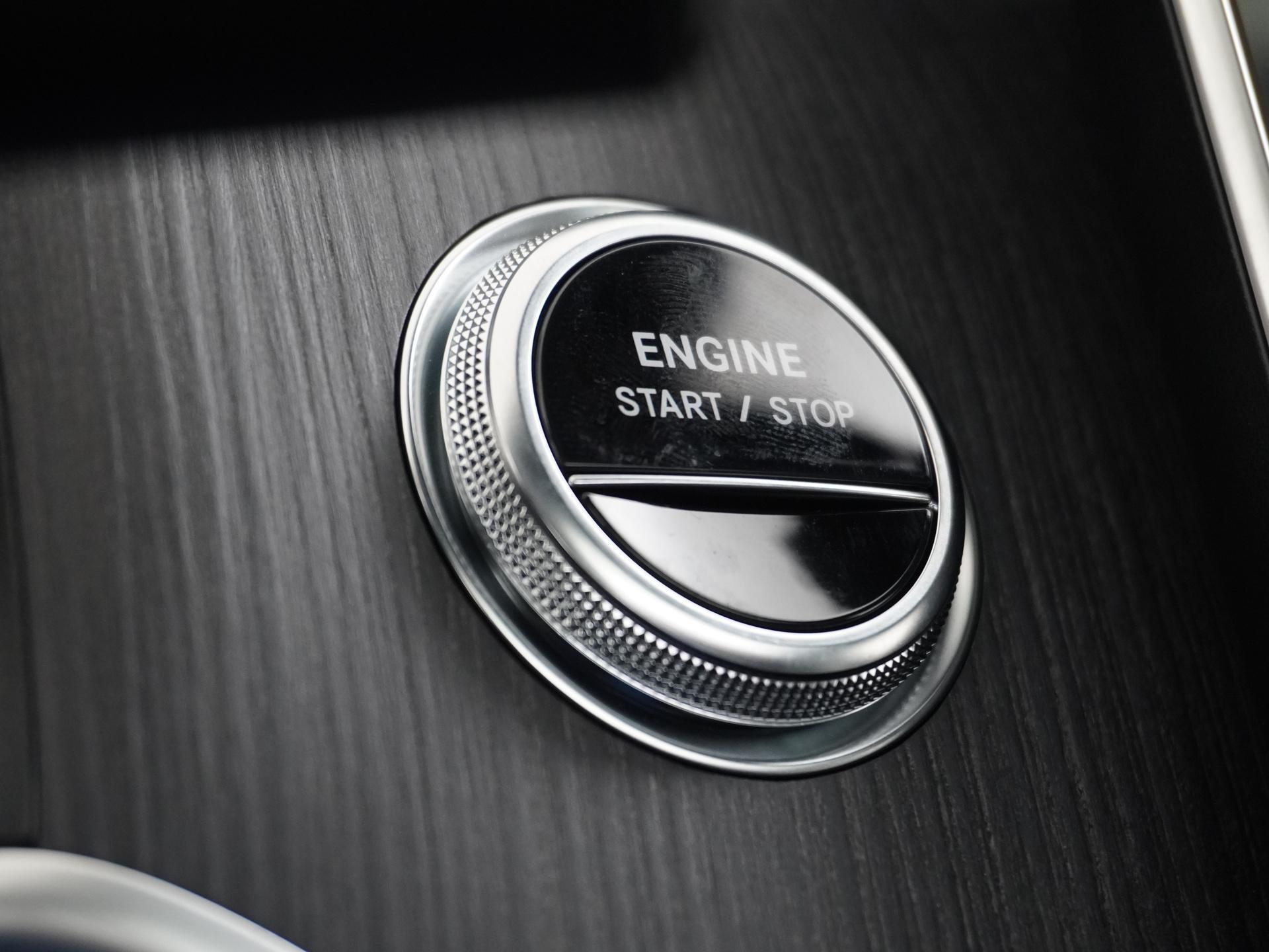 Mercedes-Benz GLC-klasse 400e 4MATIC AMG Line 34