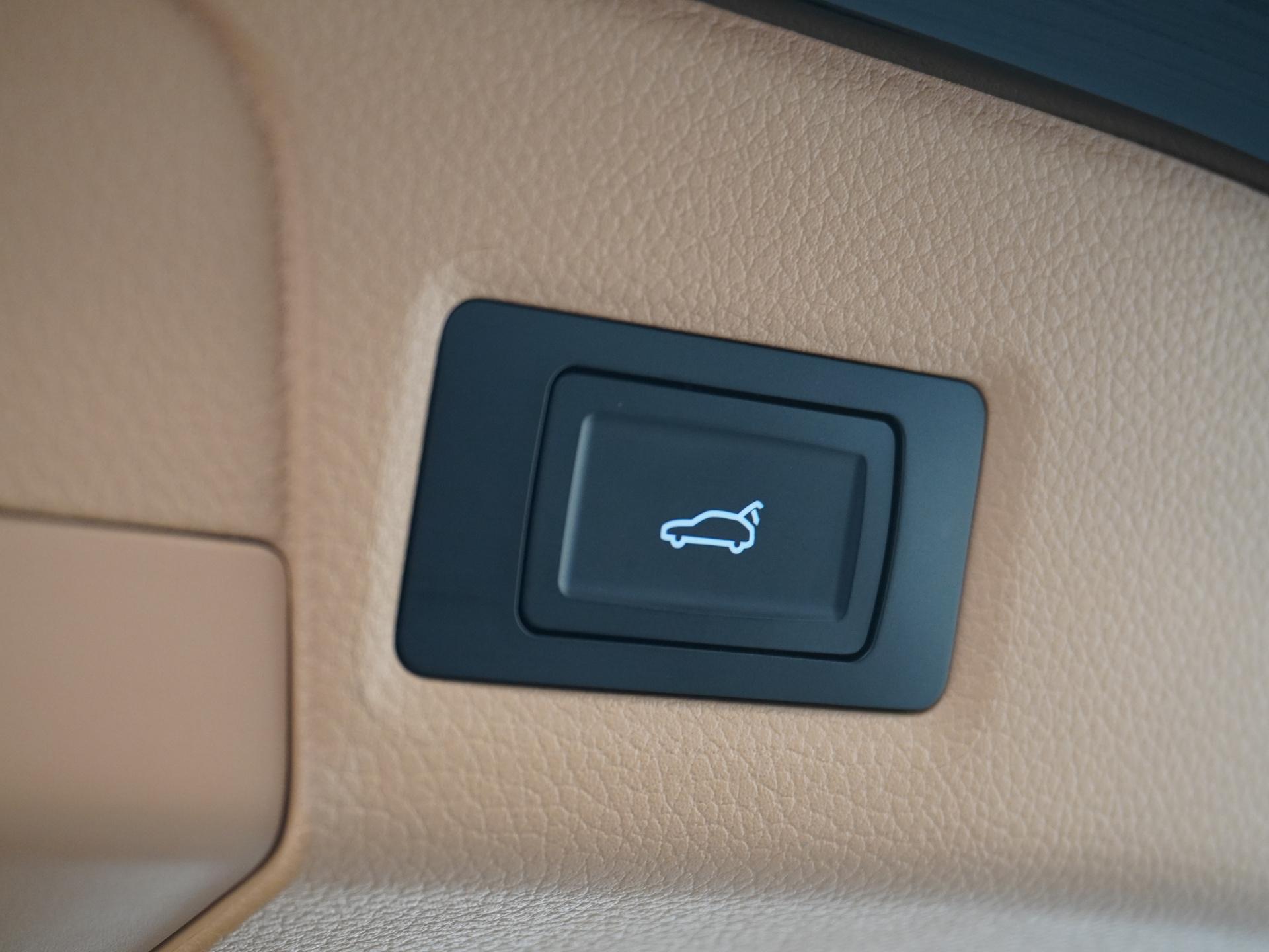 VOYAH Dream Flagship Edition 109 kWh Accu 14