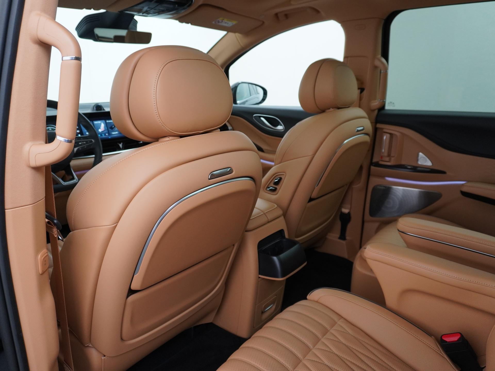 VOYAH Dream Flagship Edition 109 kWh Accu 25