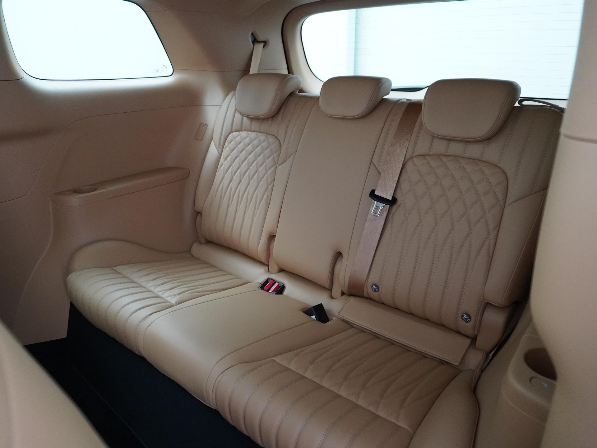 VOYAH Dream Flagship Edition 109 kWh Accu 27