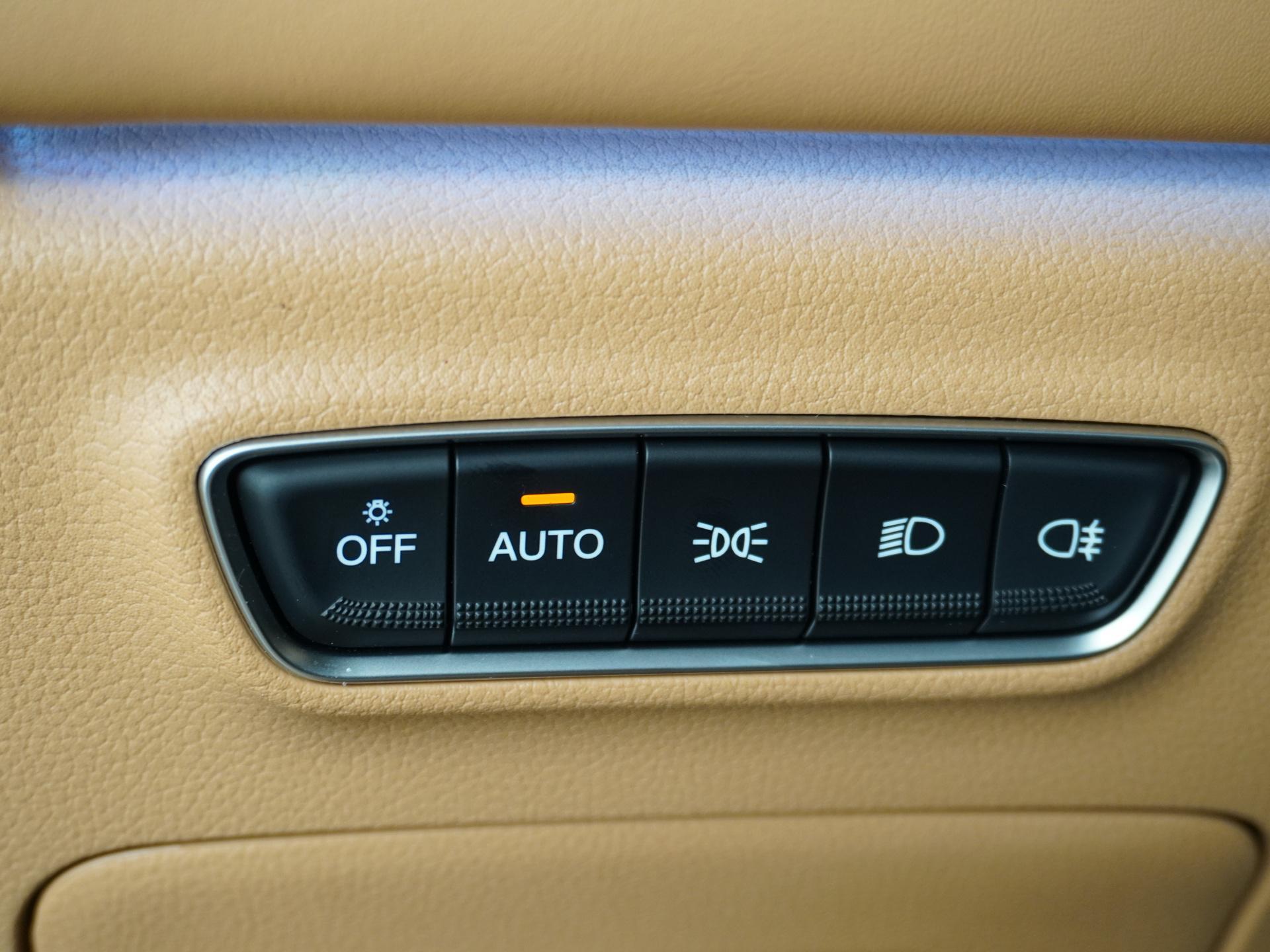 VOYAH Dream Flagship Edition 109 kWh Accu 32