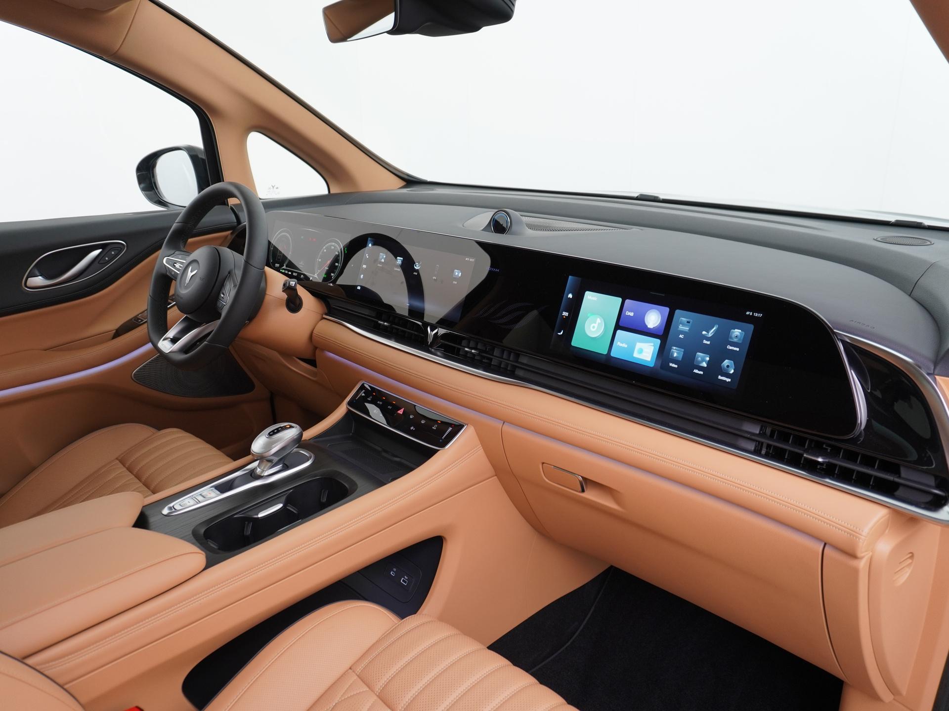 VOYAH Dream Flagship Edition 109 kWh Accu 55