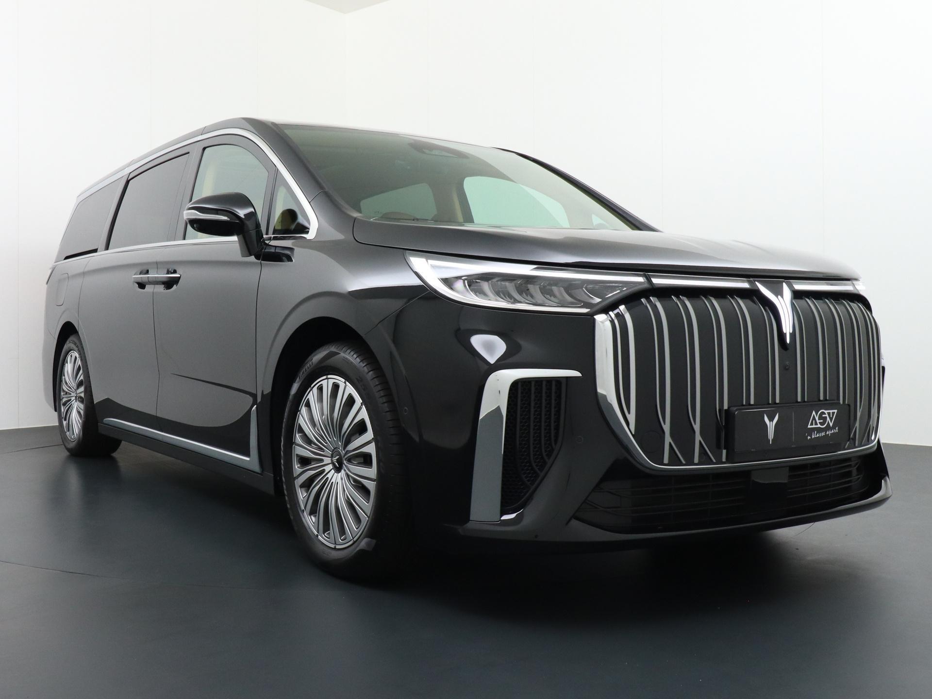 VOYAH Dream Flagship Edition 109 kWh Accu 6