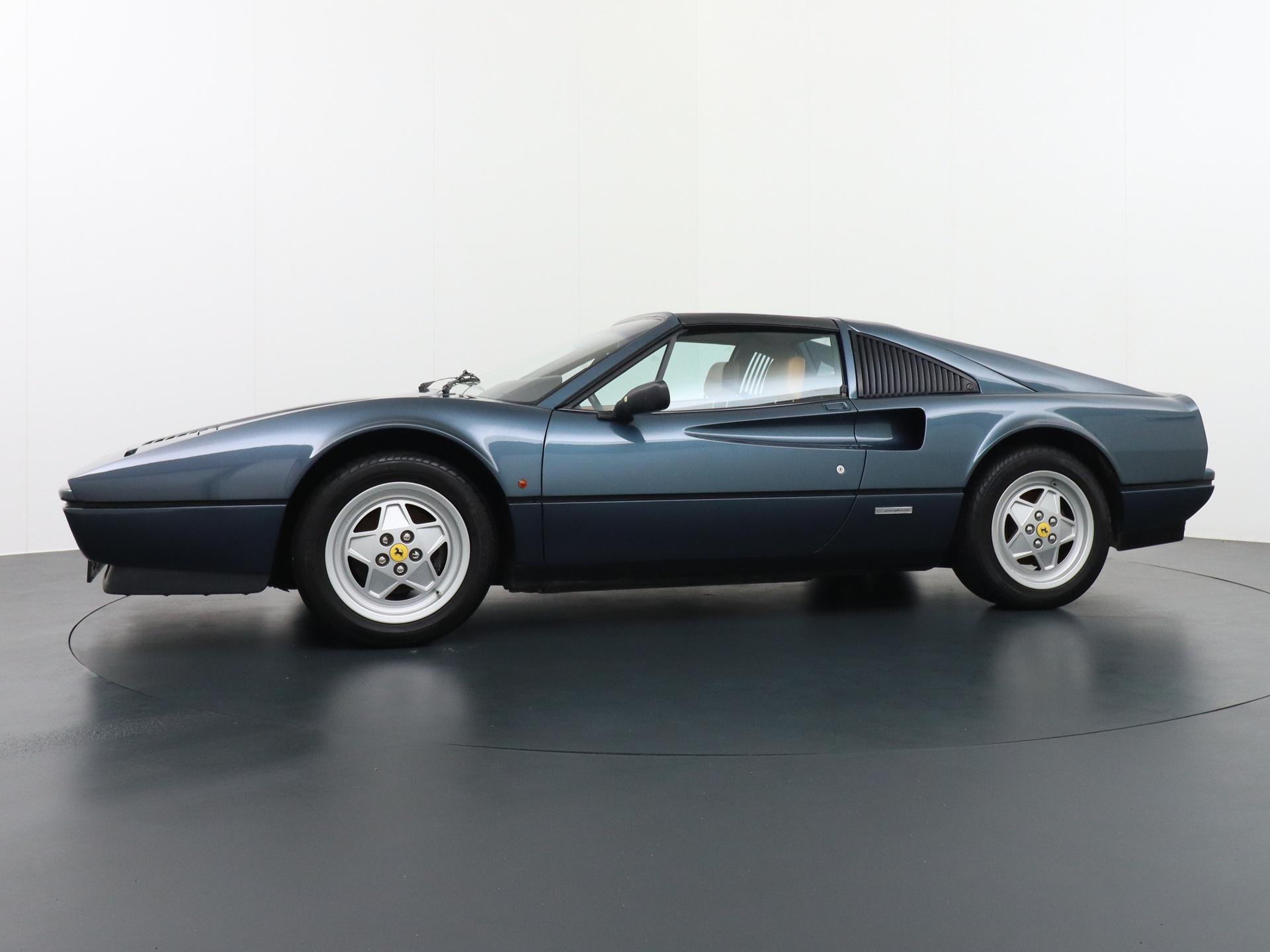 Ferrari 328 GTS 15