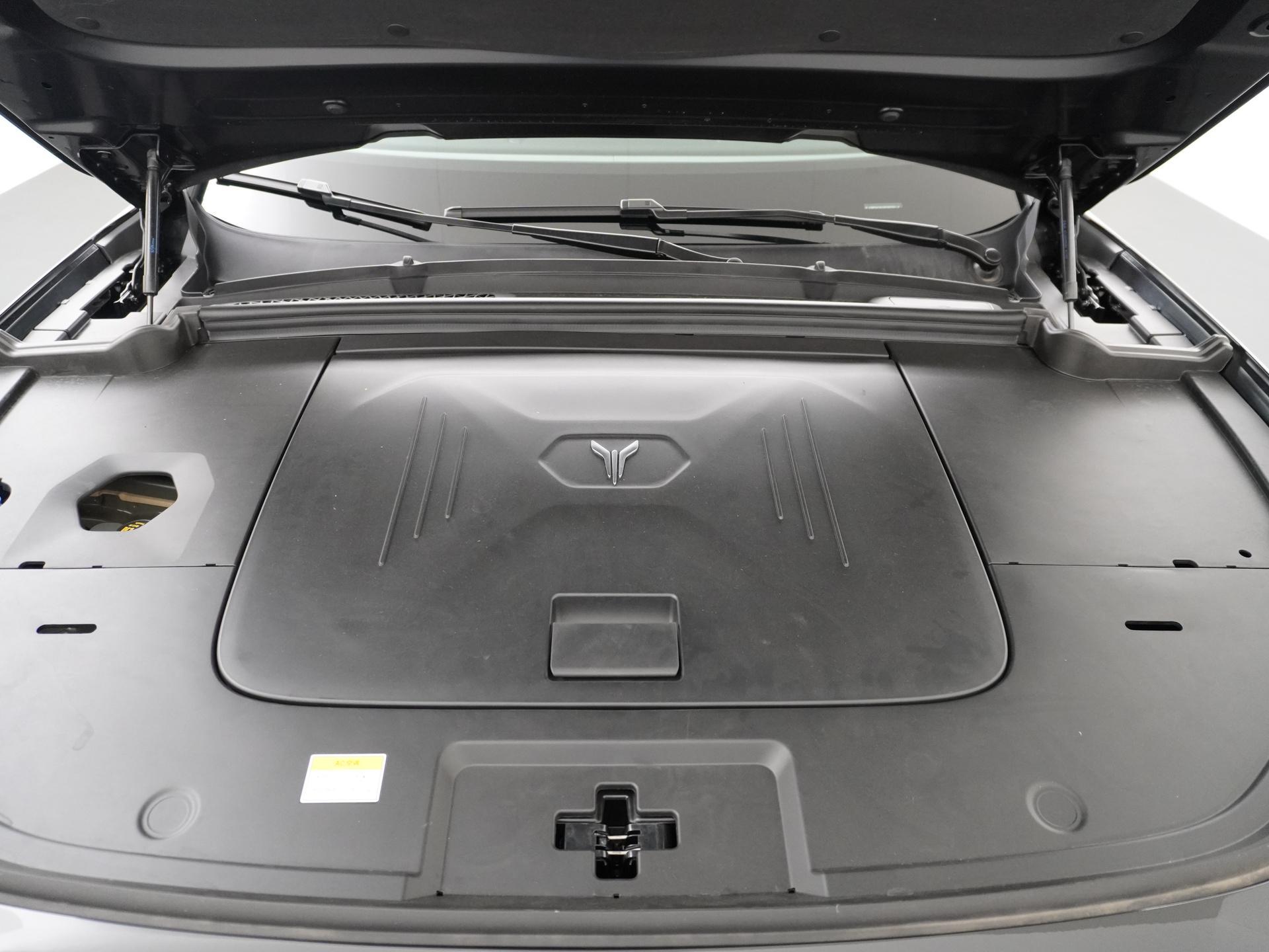 VOYAH Free Business Edition 4WD 106 kWh 16