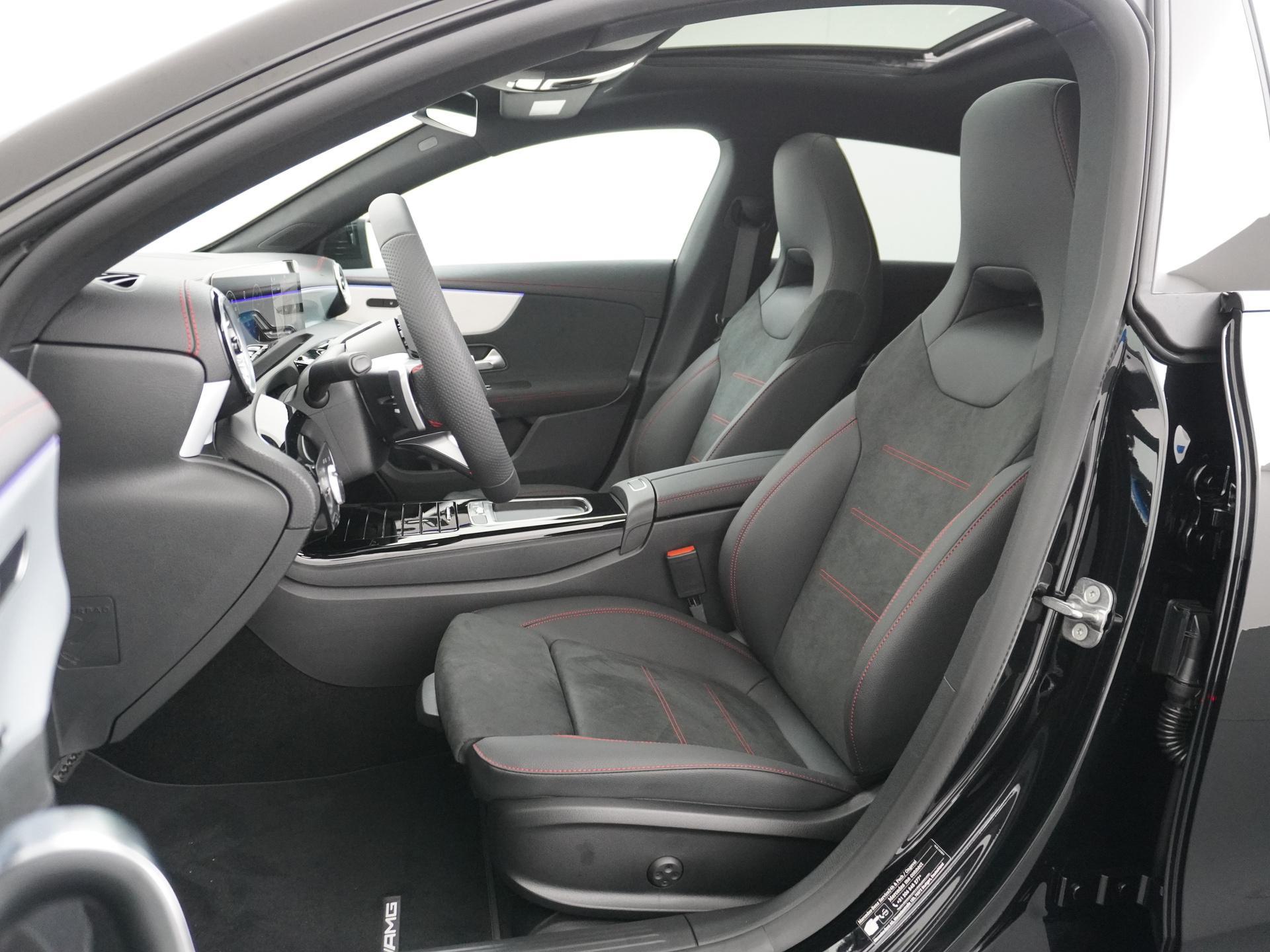 Mercedes-Benz CLA-Klasse Shooting Brake 180 Star Edition AMG Line 17