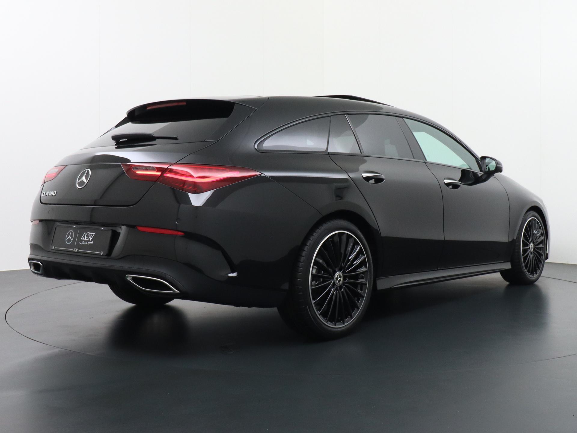 Mercedes-Benz CLA-Klasse Shooting Brake 180 Star Edition AMG Line 4