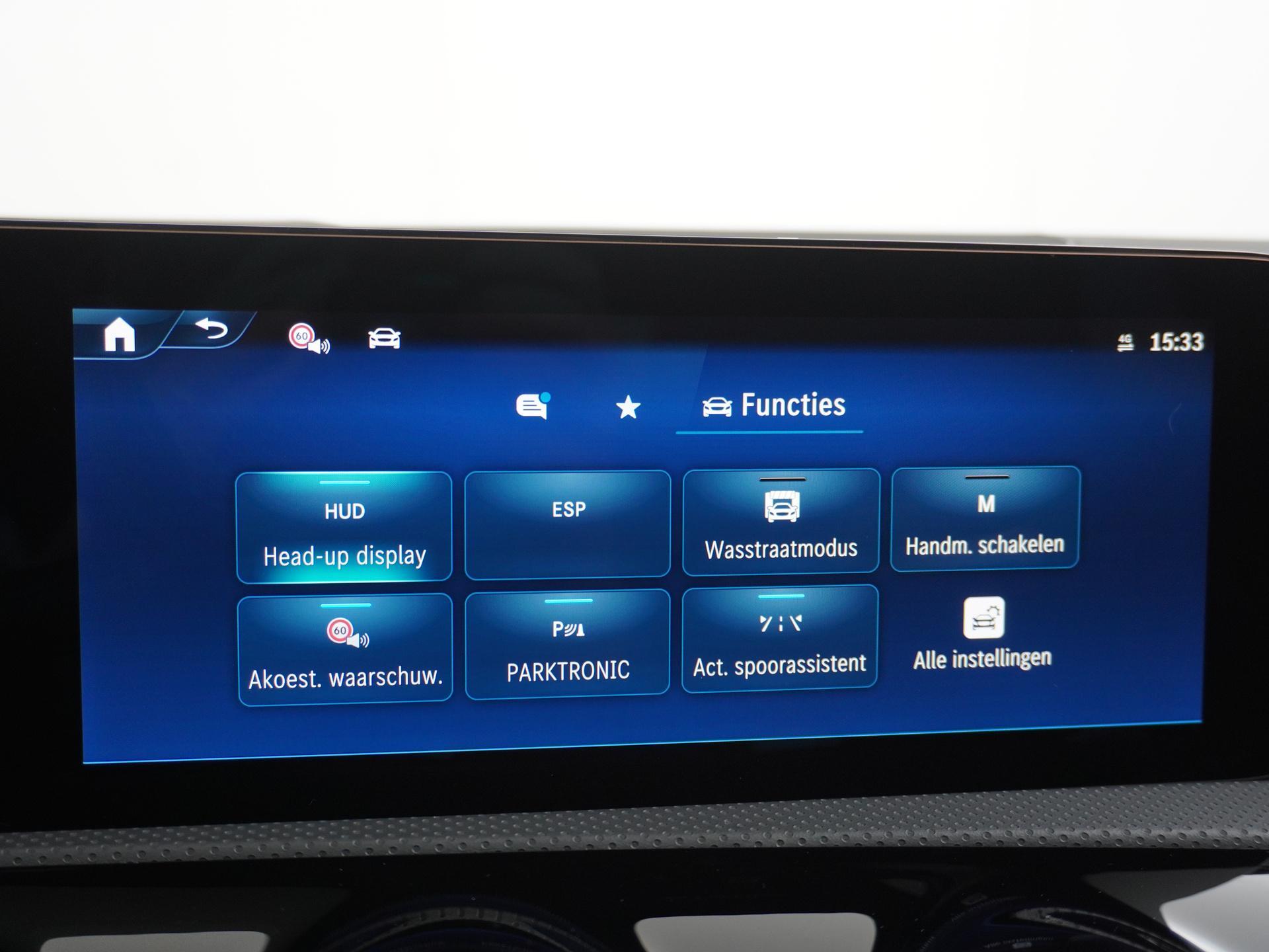 Mercedes-Benz CLA-Klasse Shooting Brake 180 Star Edition AMG Line 42