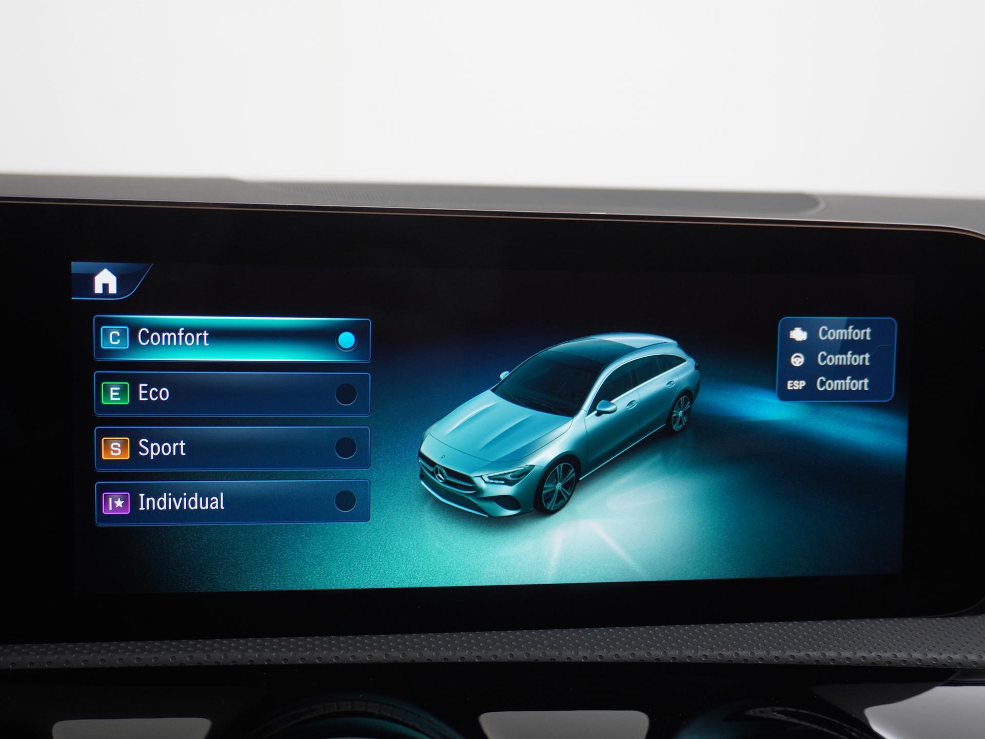 Mercedes-Benz CLA-Klasse Shooting Brake 180 Star Edition AMG Line 44