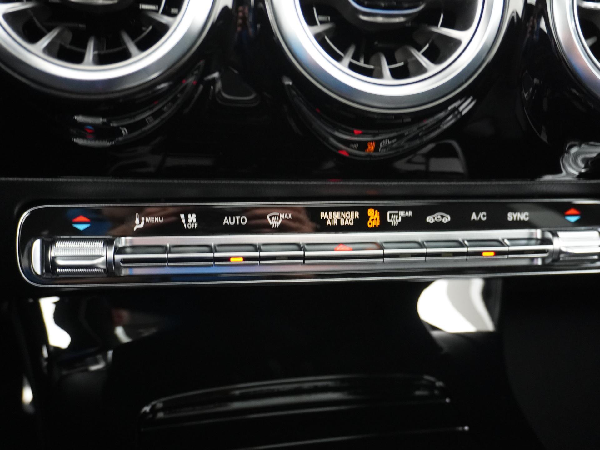 Mercedes-Benz CLA-Klasse Shooting Brake 180 Star Edition AMG Line 47