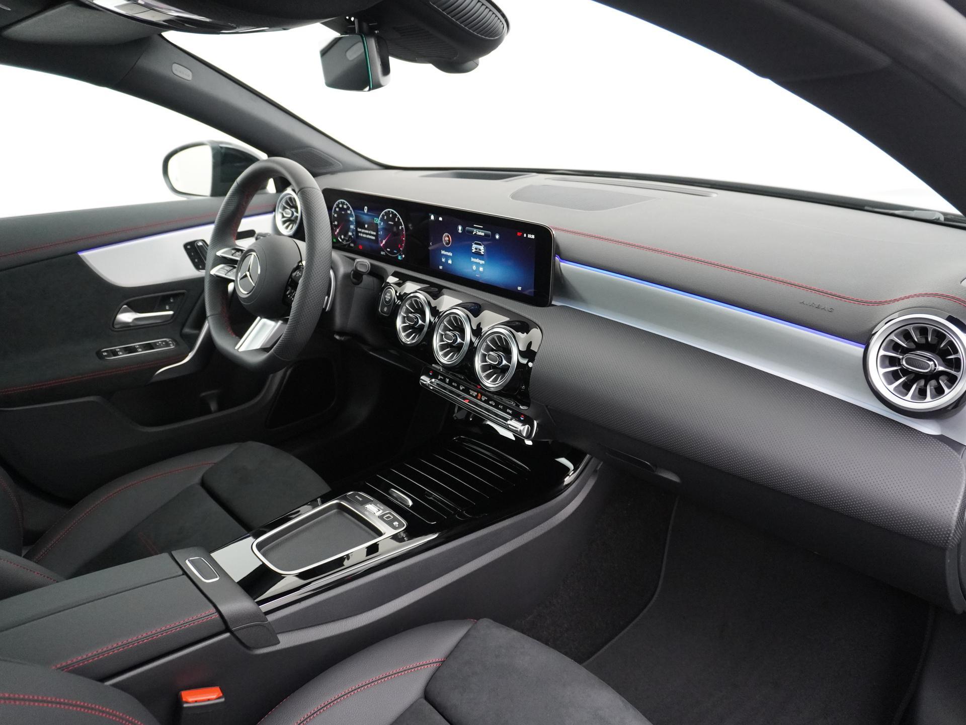 Mercedes-Benz CLA-Klasse Shooting Brake 180 Star Edition AMG Line 49