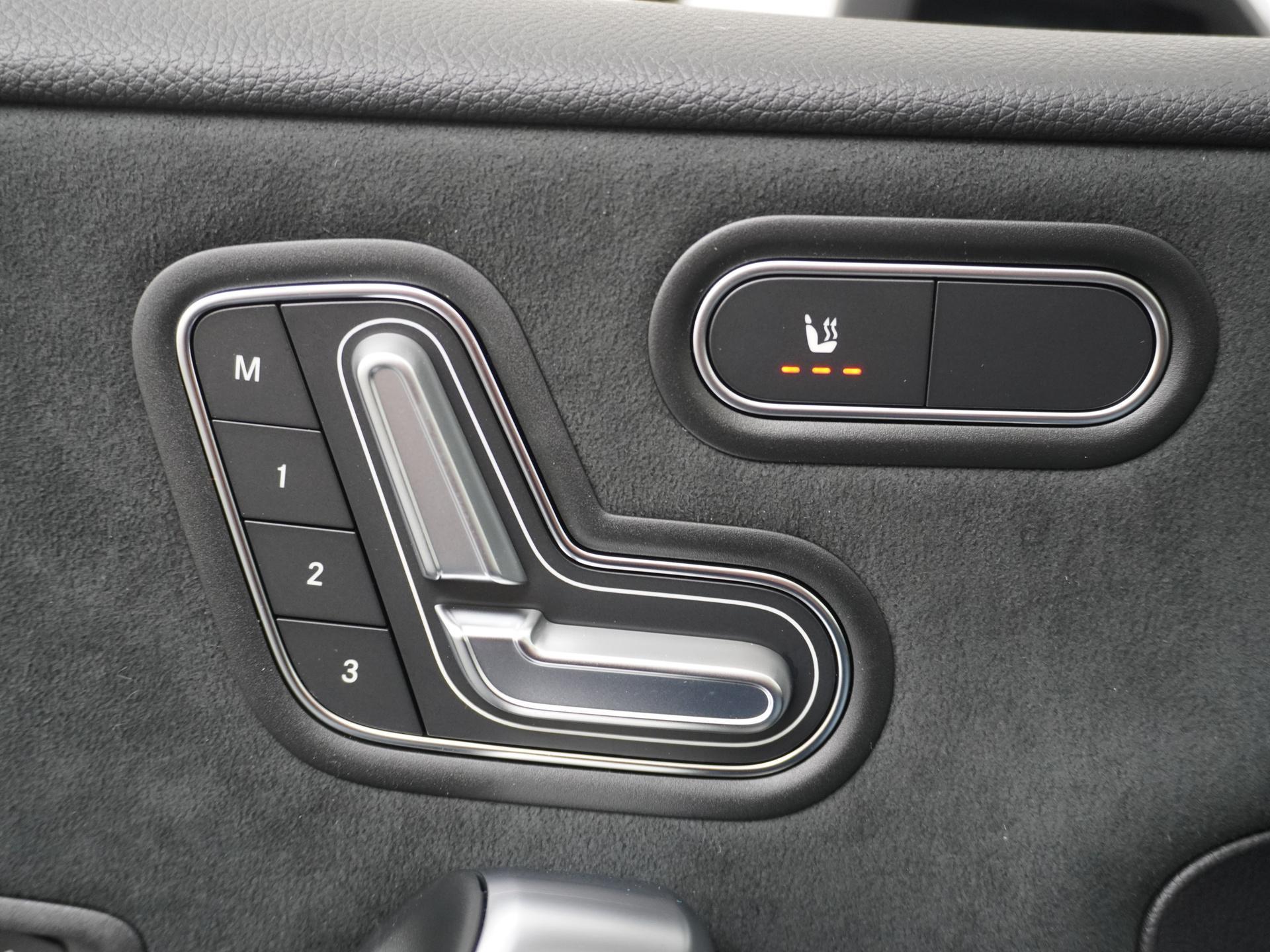 Mercedes-Benz A-klasse 180 Star Edition AMG Line 25