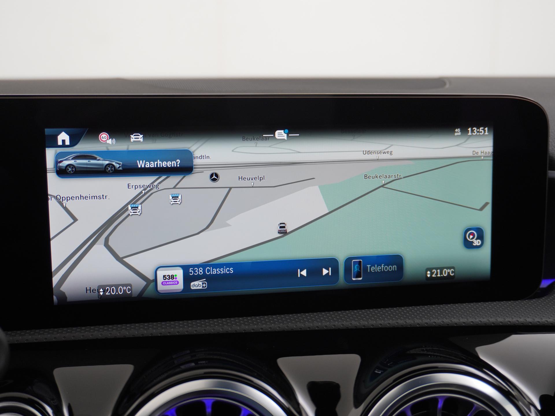 Mercedes-Benz A-klasse 180 Star Edition AMG Line 32