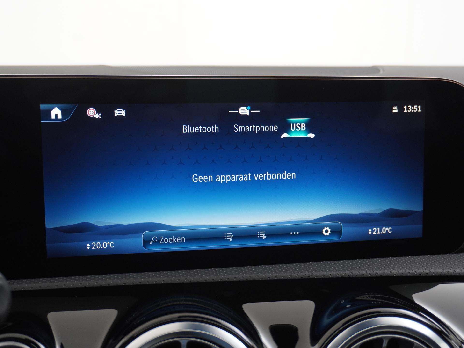 Mercedes-Benz A-klasse 180 Star Edition AMG Line 35