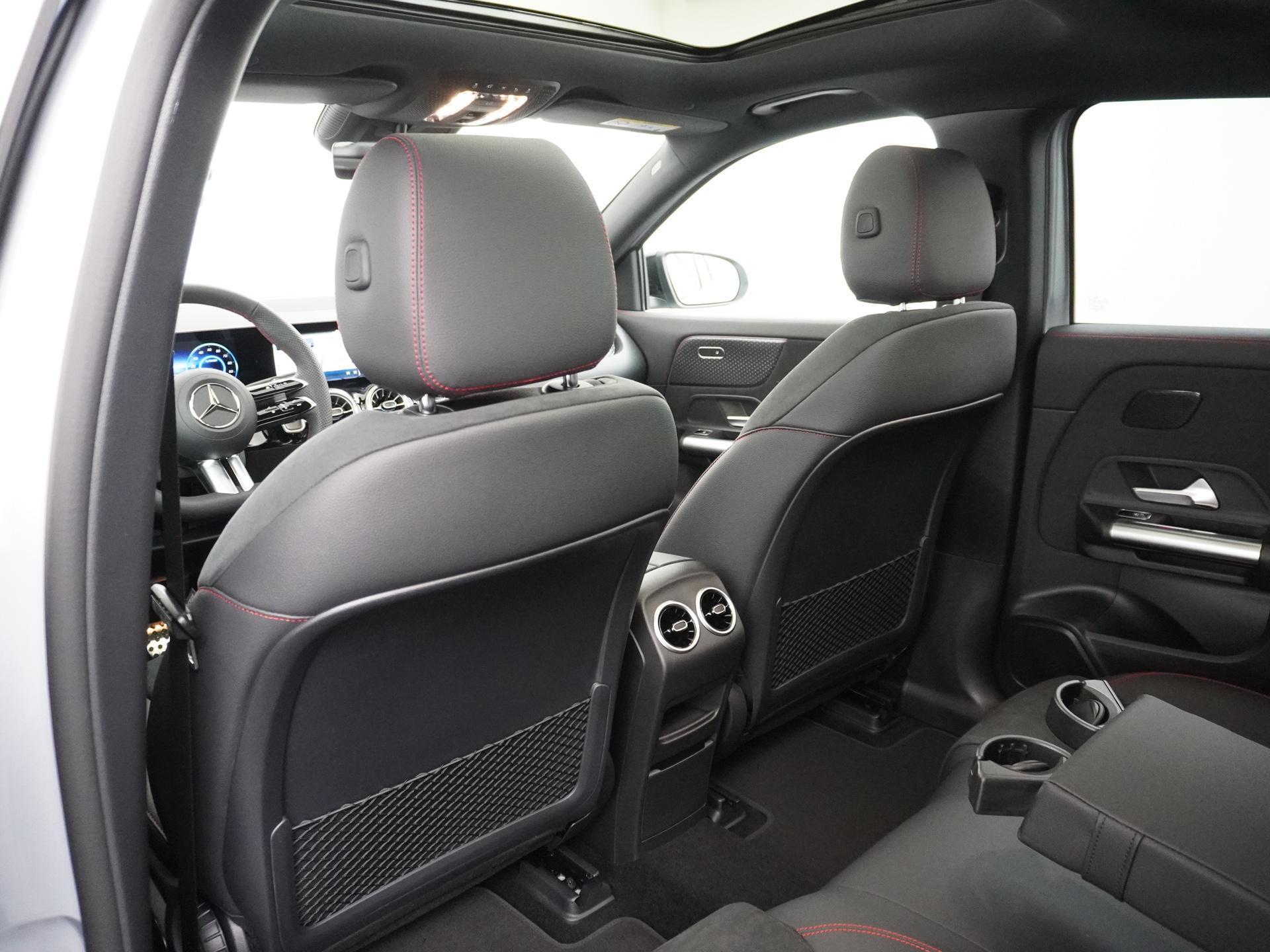 Mercedes-Benz EQA 250+ AMG Line 71 kWh Accu 24