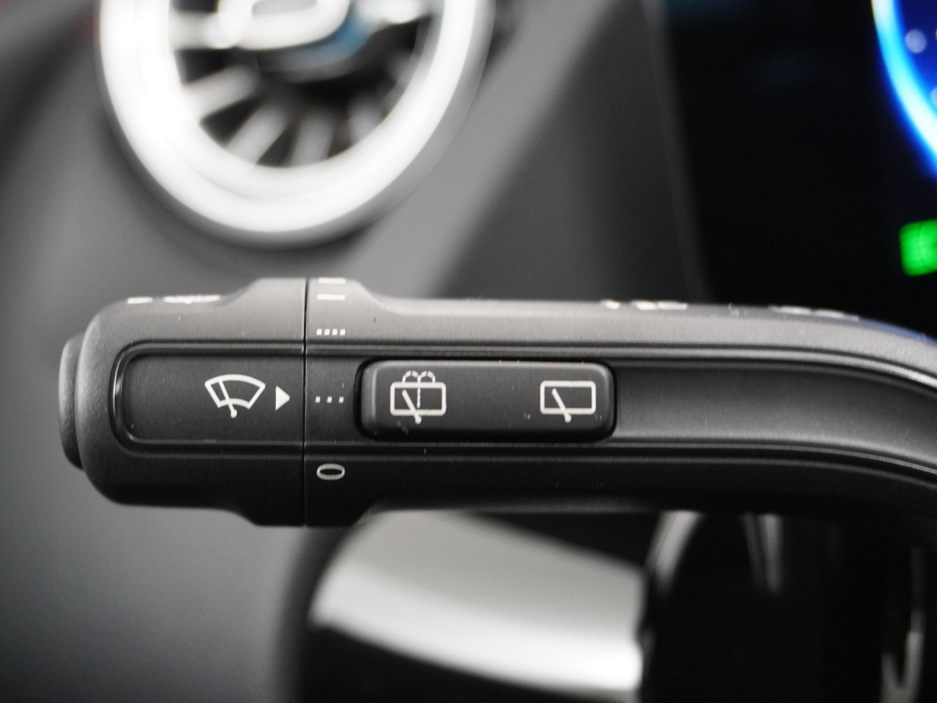 Mercedes-Benz EQA 250+ AMG Line 71 kWh Accu 28