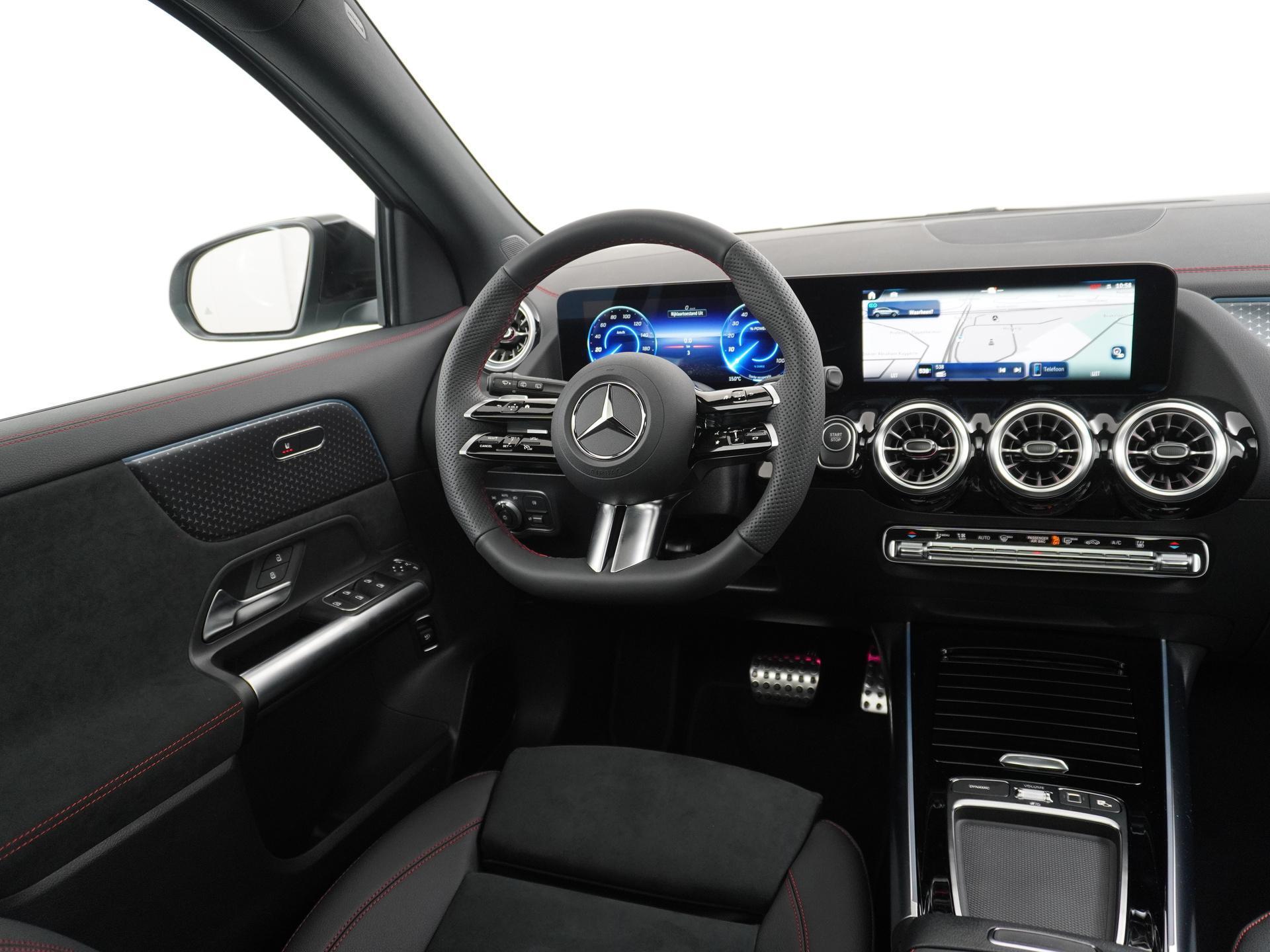 Mercedes-Benz EQA 250+ AMG Line 71 kWh Accu 3