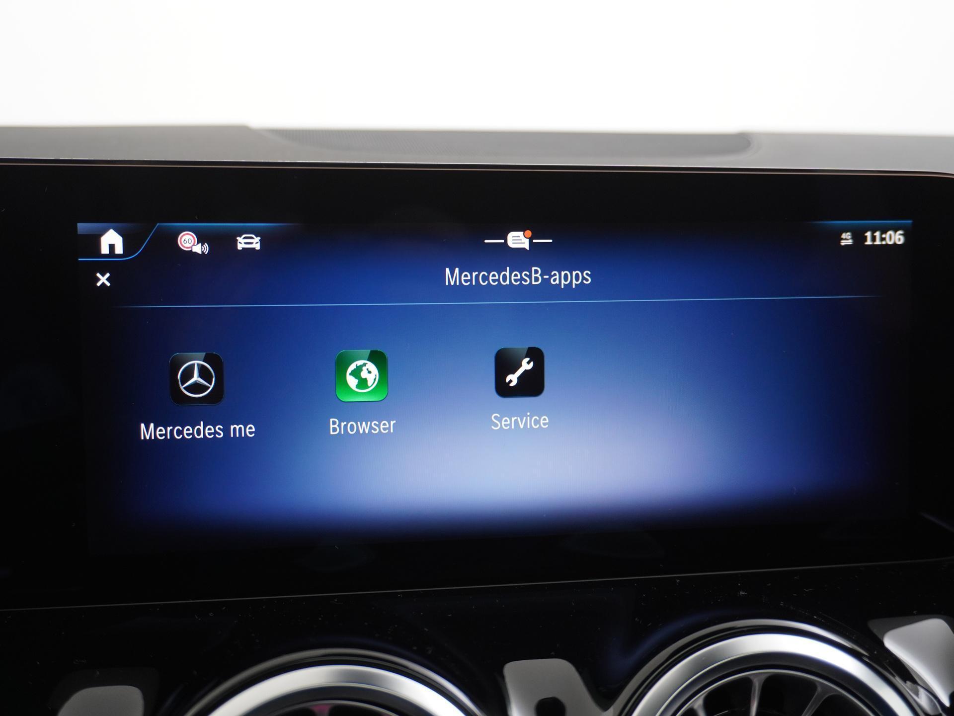 Mercedes-Benz EQA 250+ AMG Line 71 kWh Accu 43