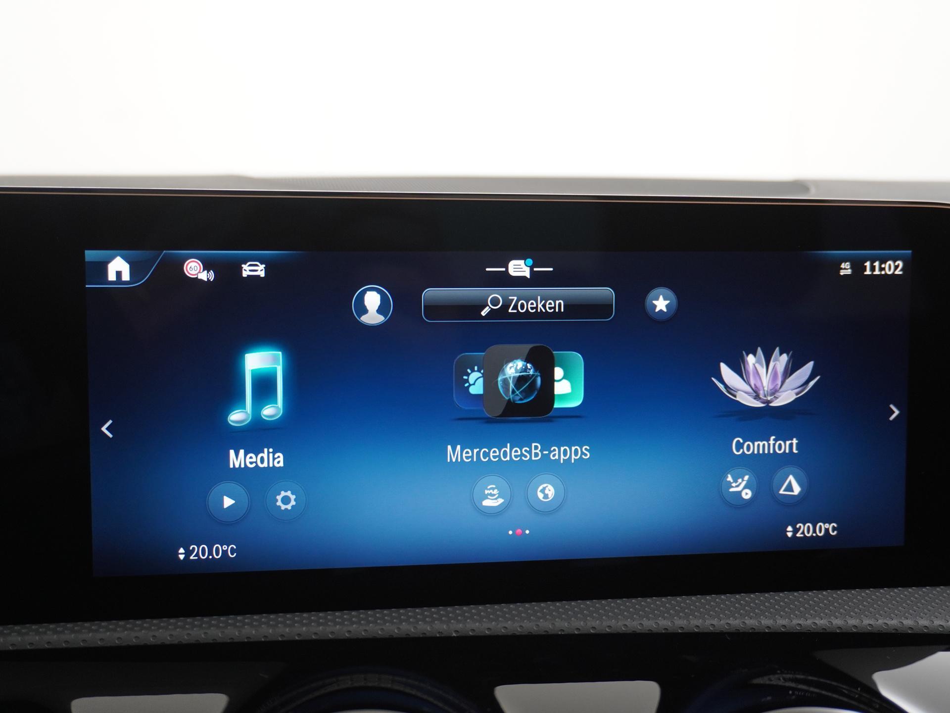 Mercedes-Benz A-Klasse 180 Star Edition AMG Line 35