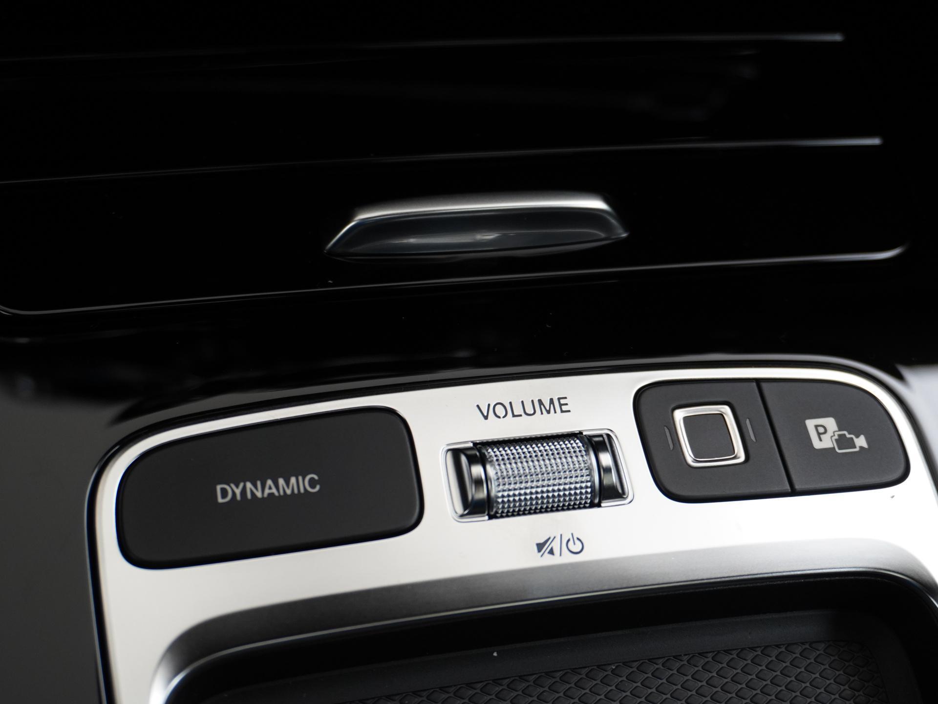 Mercedes-Benz A-Klasse 180 Star Edition AMG Line 50