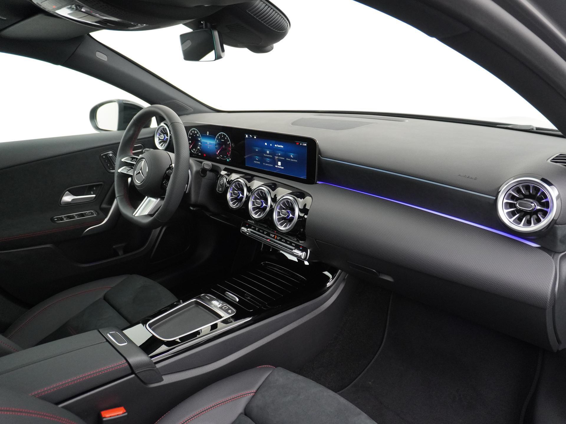 Mercedes-Benz A-Klasse 180 Star Edition AMG Line 51