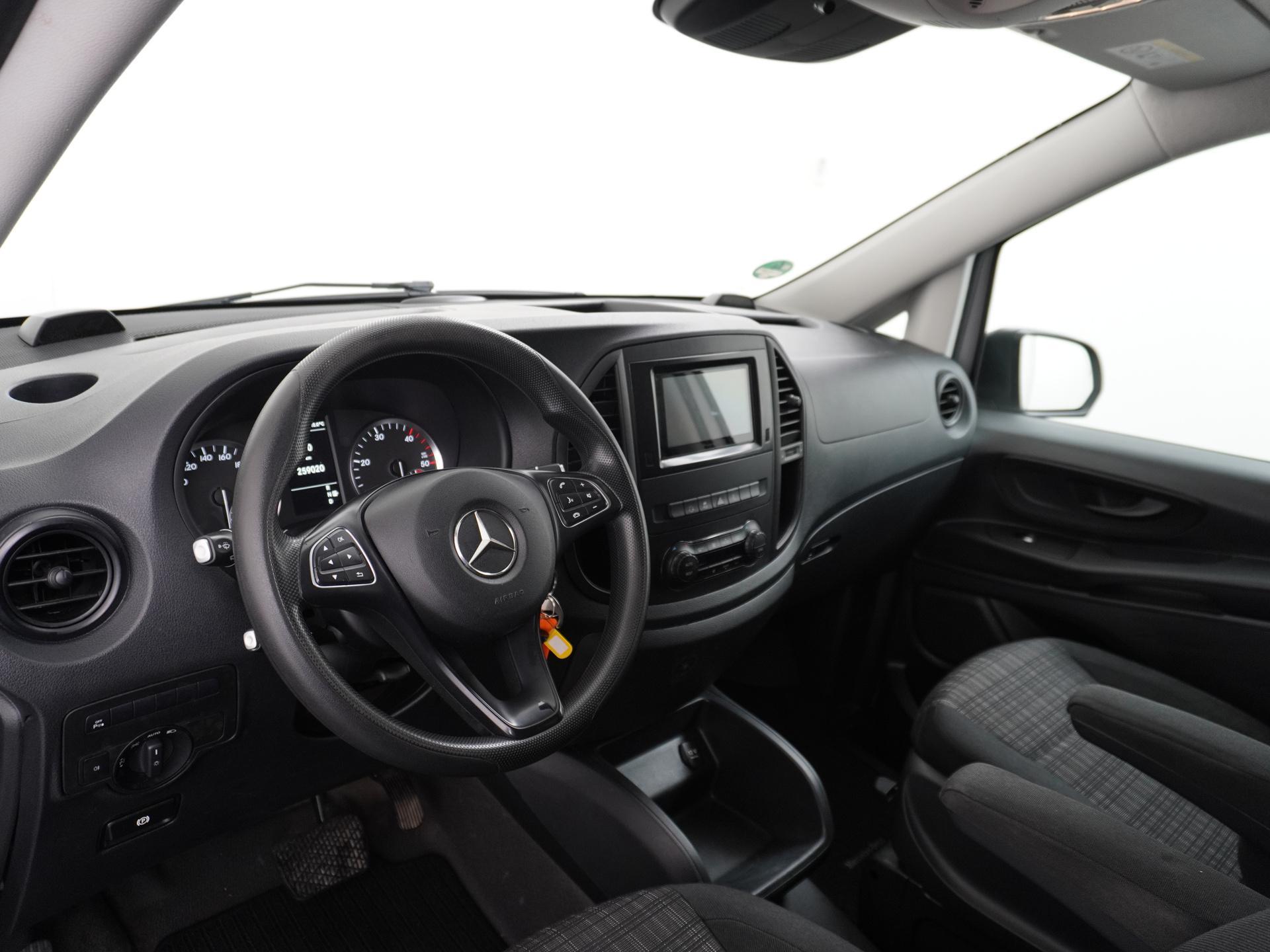 Mercedes-Benz Vito 119 CDI Lang DC Comfort 17