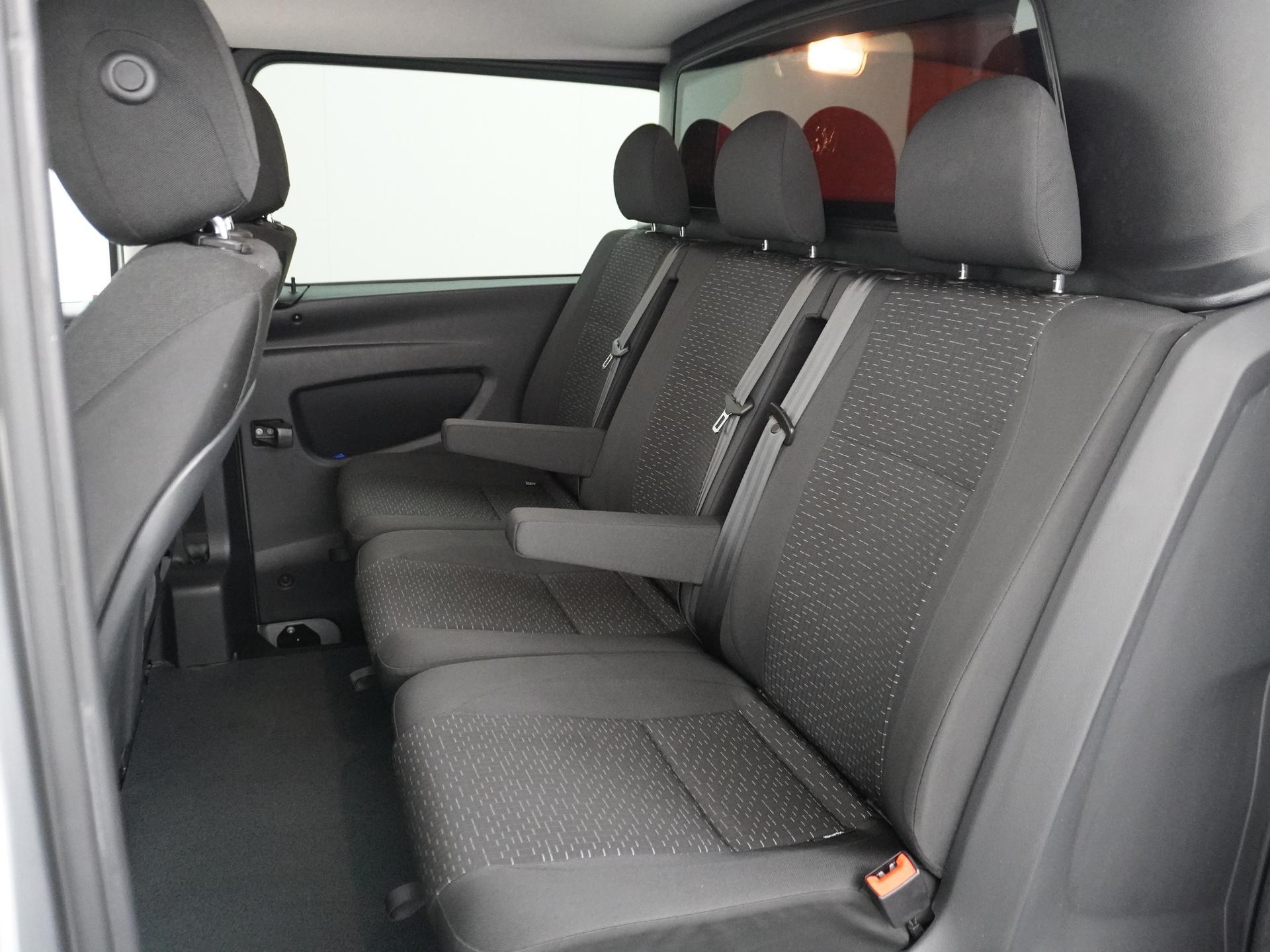 Mercedes-Benz Vito 119 CDI Lang DC Comfort 19