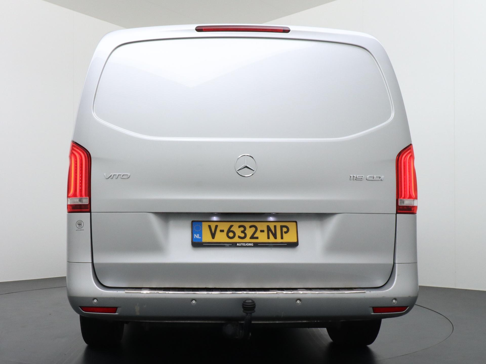 Mercedes-Benz Vito 119 CDI Lang DC Comfort 6