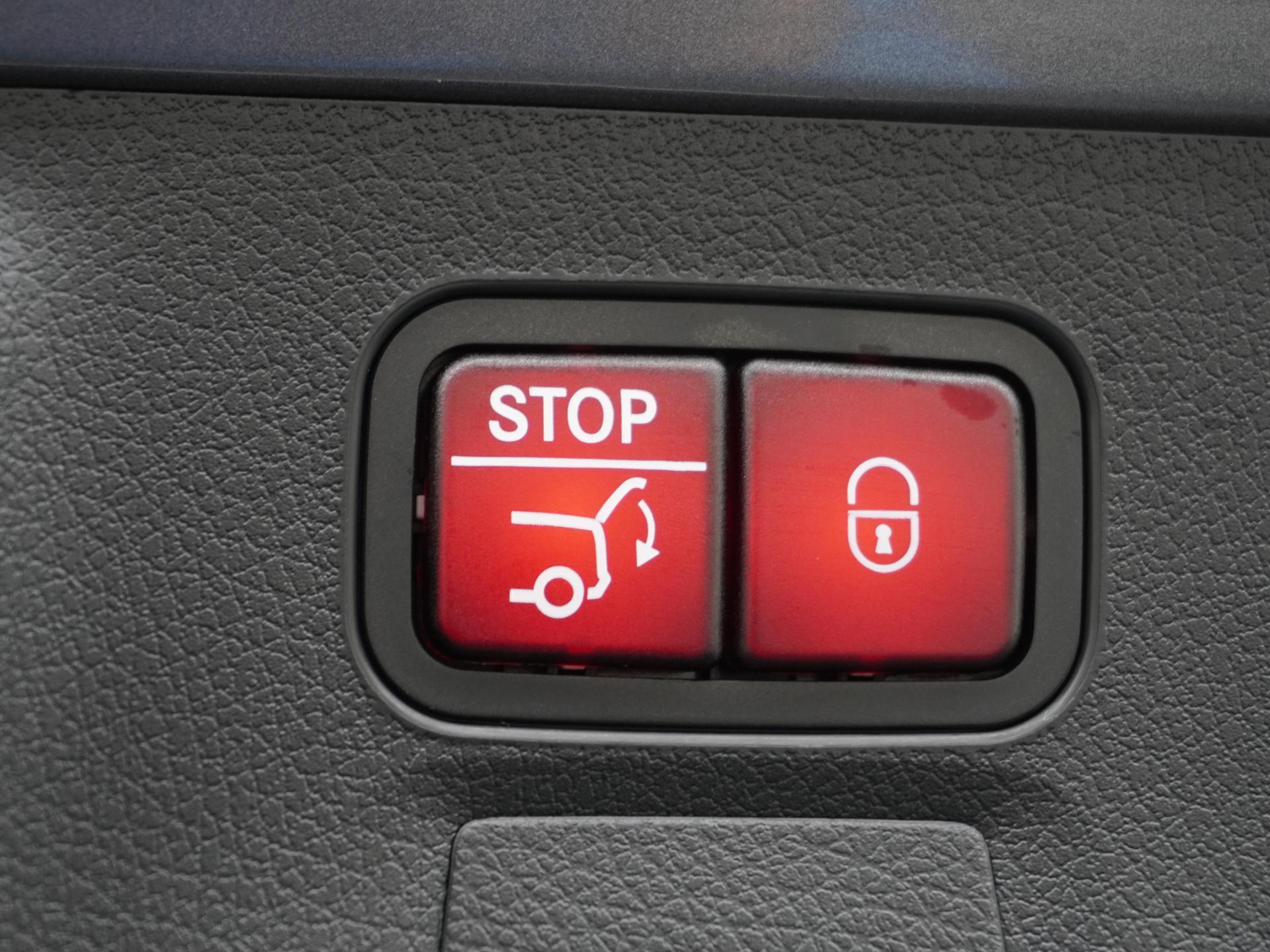 Mercedes-Benz CLA-Klasse Shooting Brake 180 Star Edition AMG Line 18