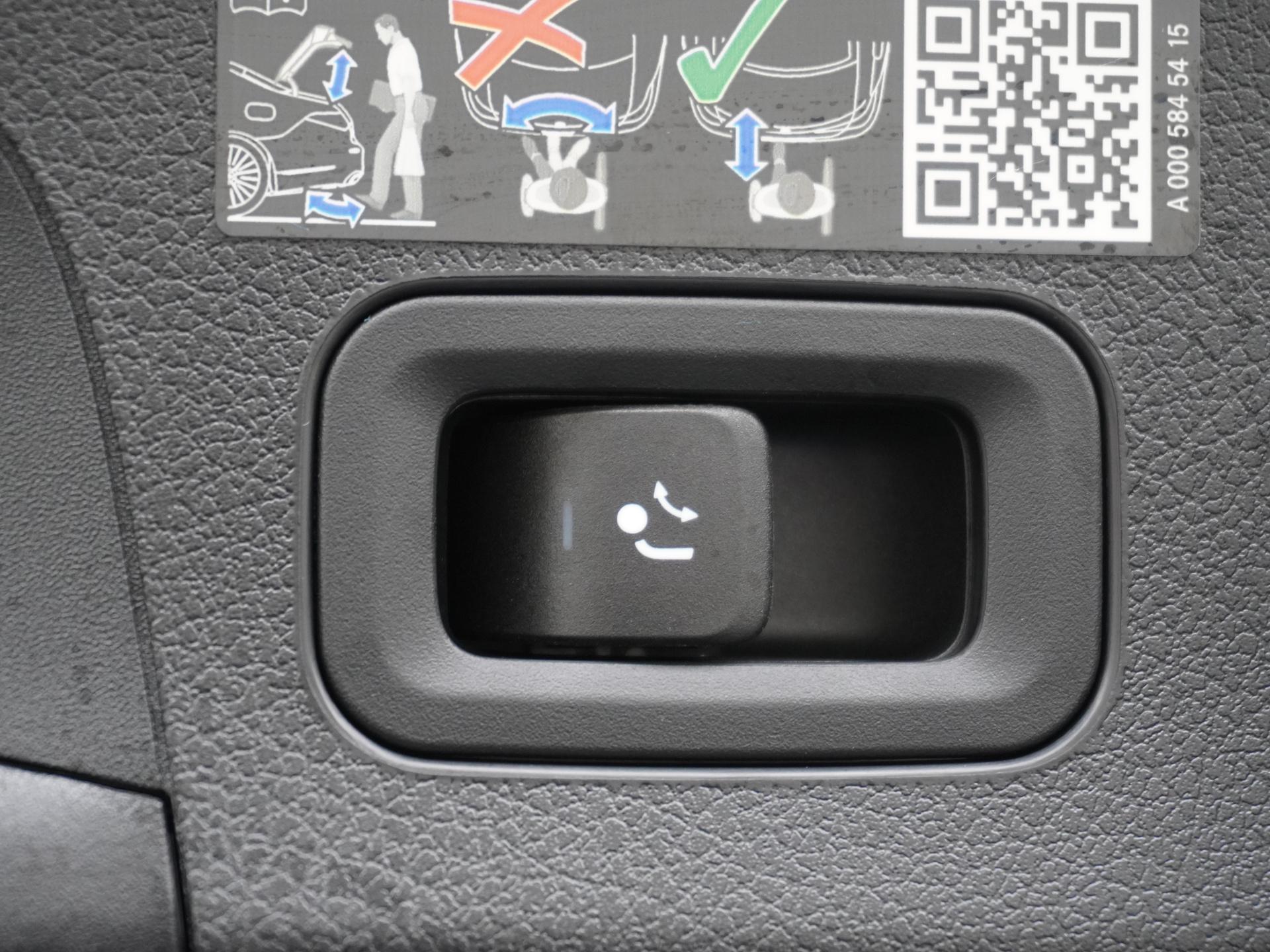 Mercedes-Benz CLA-Klasse Shooting Brake 180 Star Edition AMG Line 19