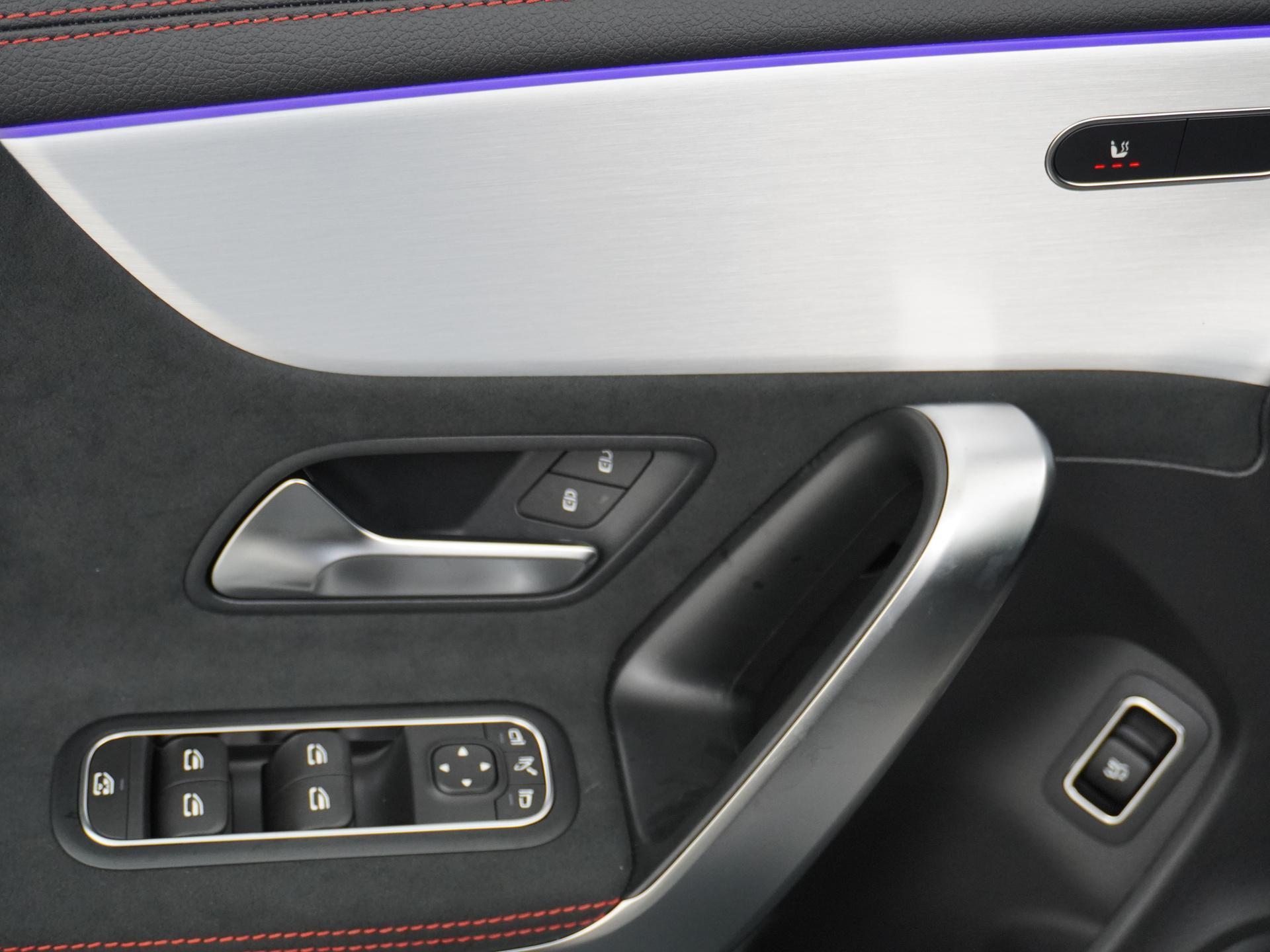 Mercedes-Benz CLA-Klasse Shooting Brake 180 Star Edition AMG Line 23